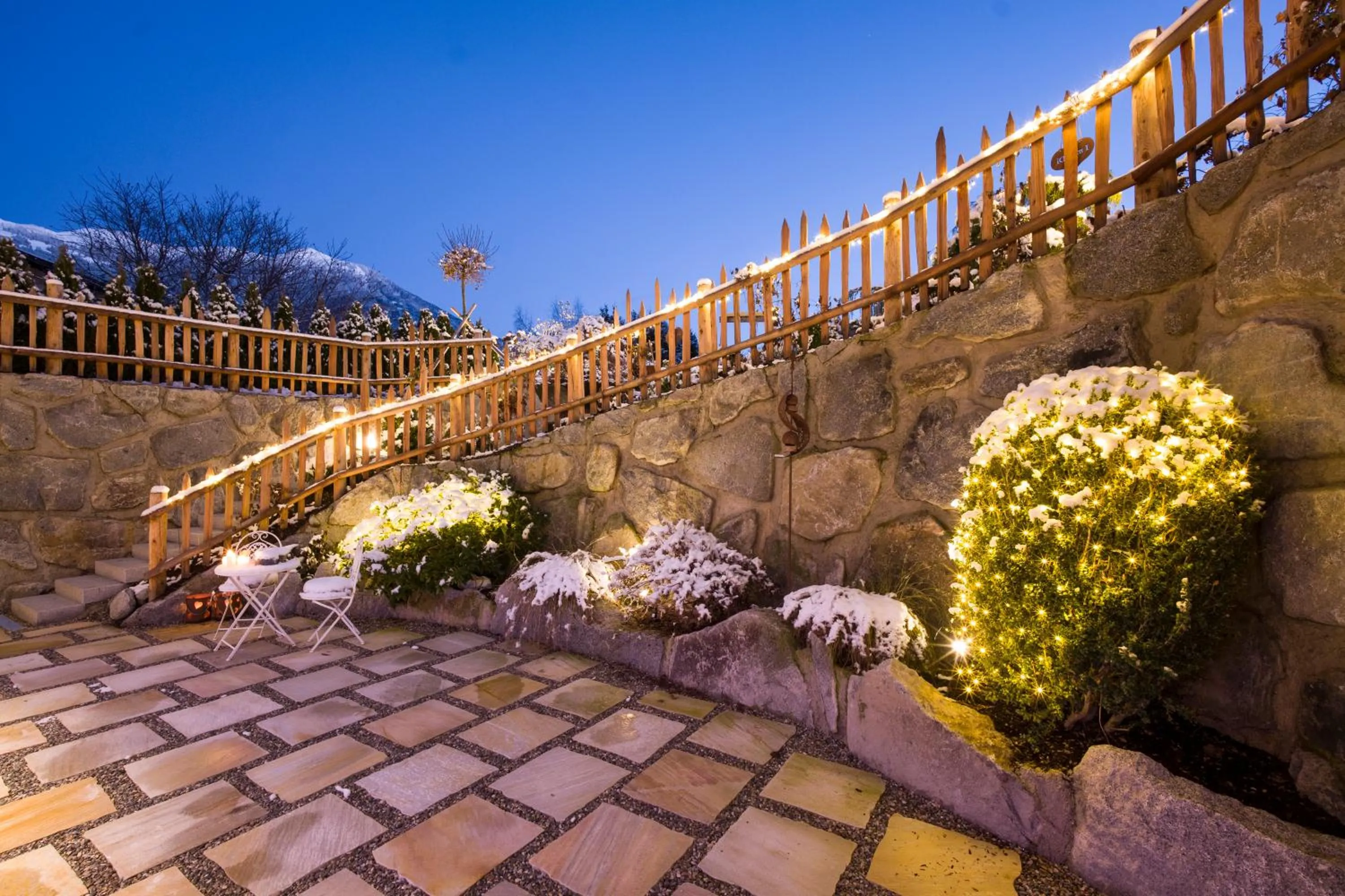 Garden in Hotel Landhaus Zillertal