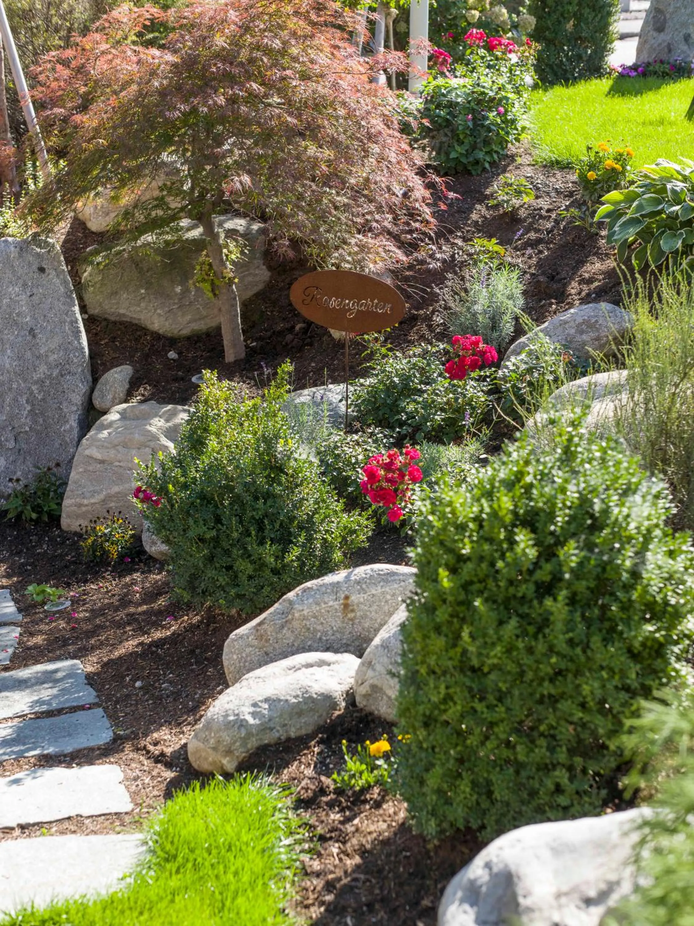 Garden in Hotel Landhaus Zillertal