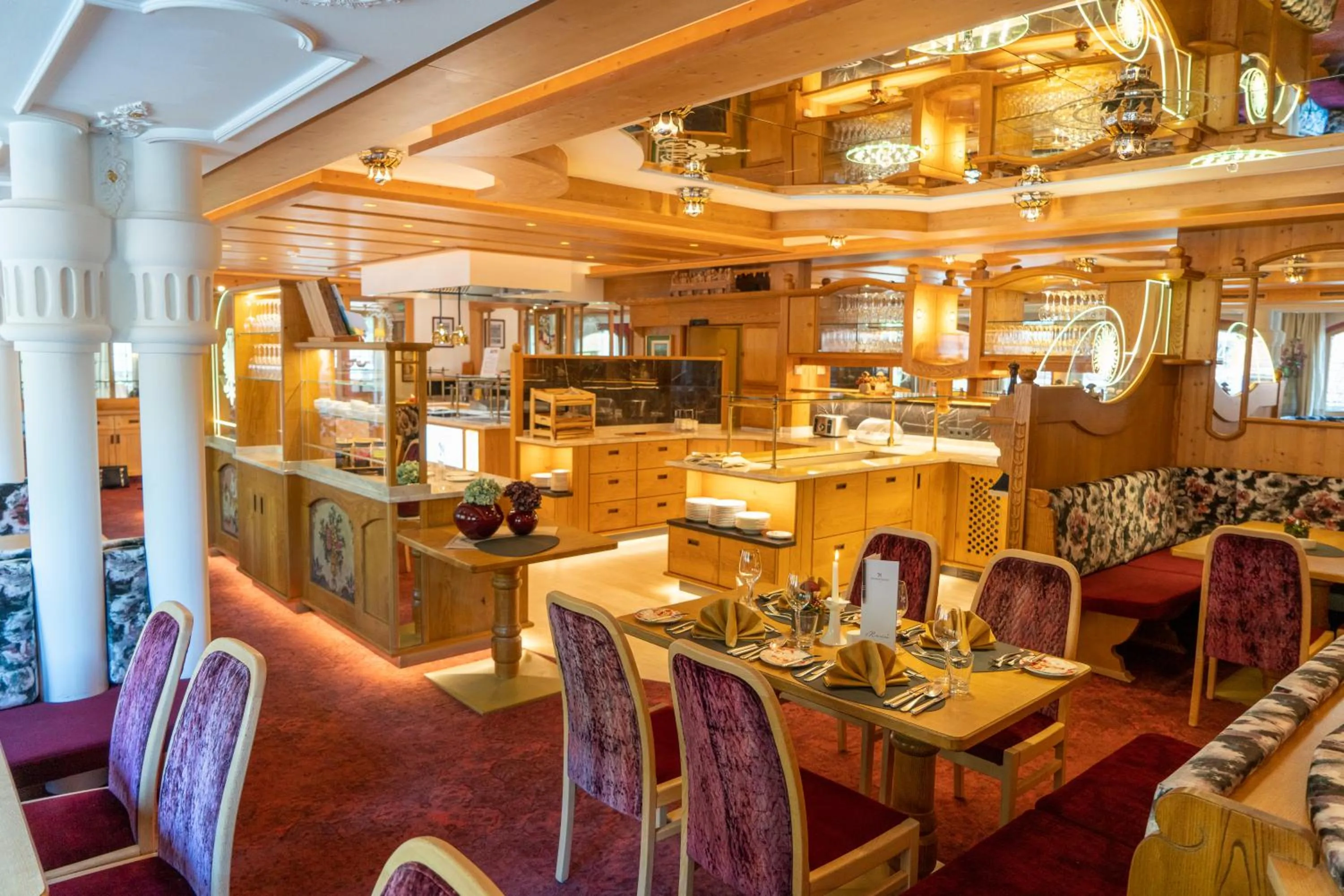 Restaurant/places to eat in Hotel Neuhintertux 4 Sterne superior