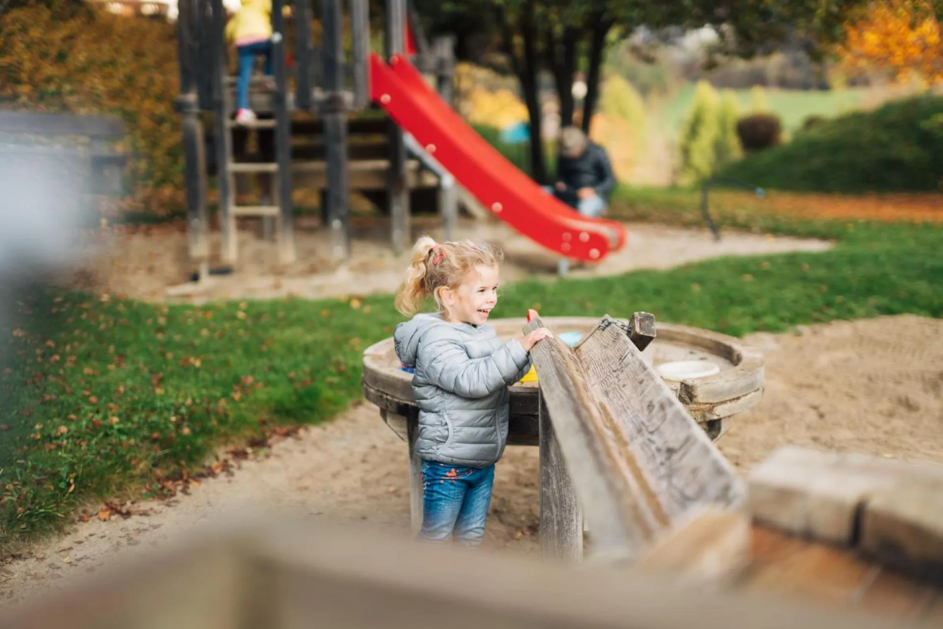 Children play ground in Der Kirchheimerhof - Superior