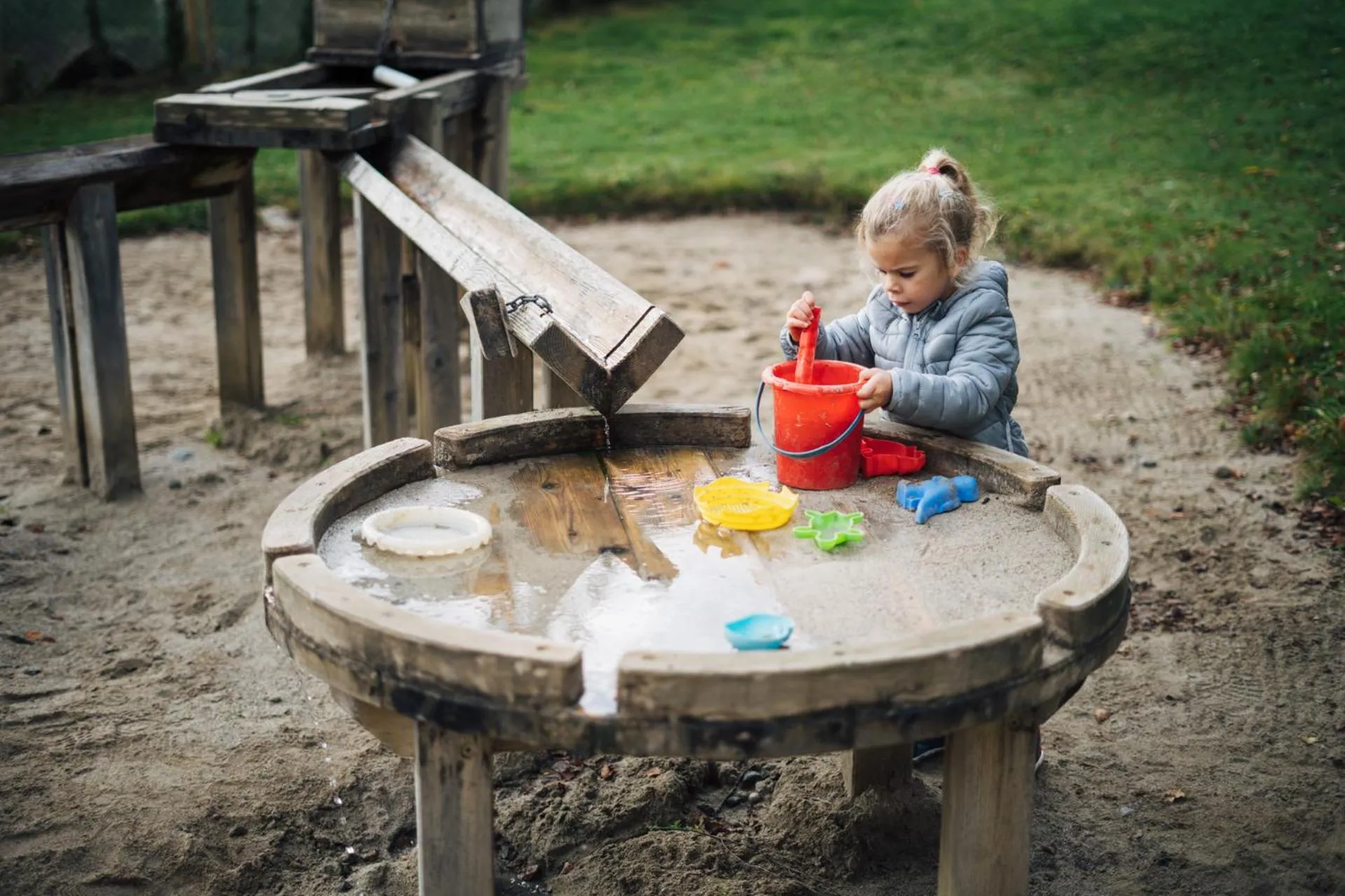 Children play ground in Der Kirchheimerhof - Superior