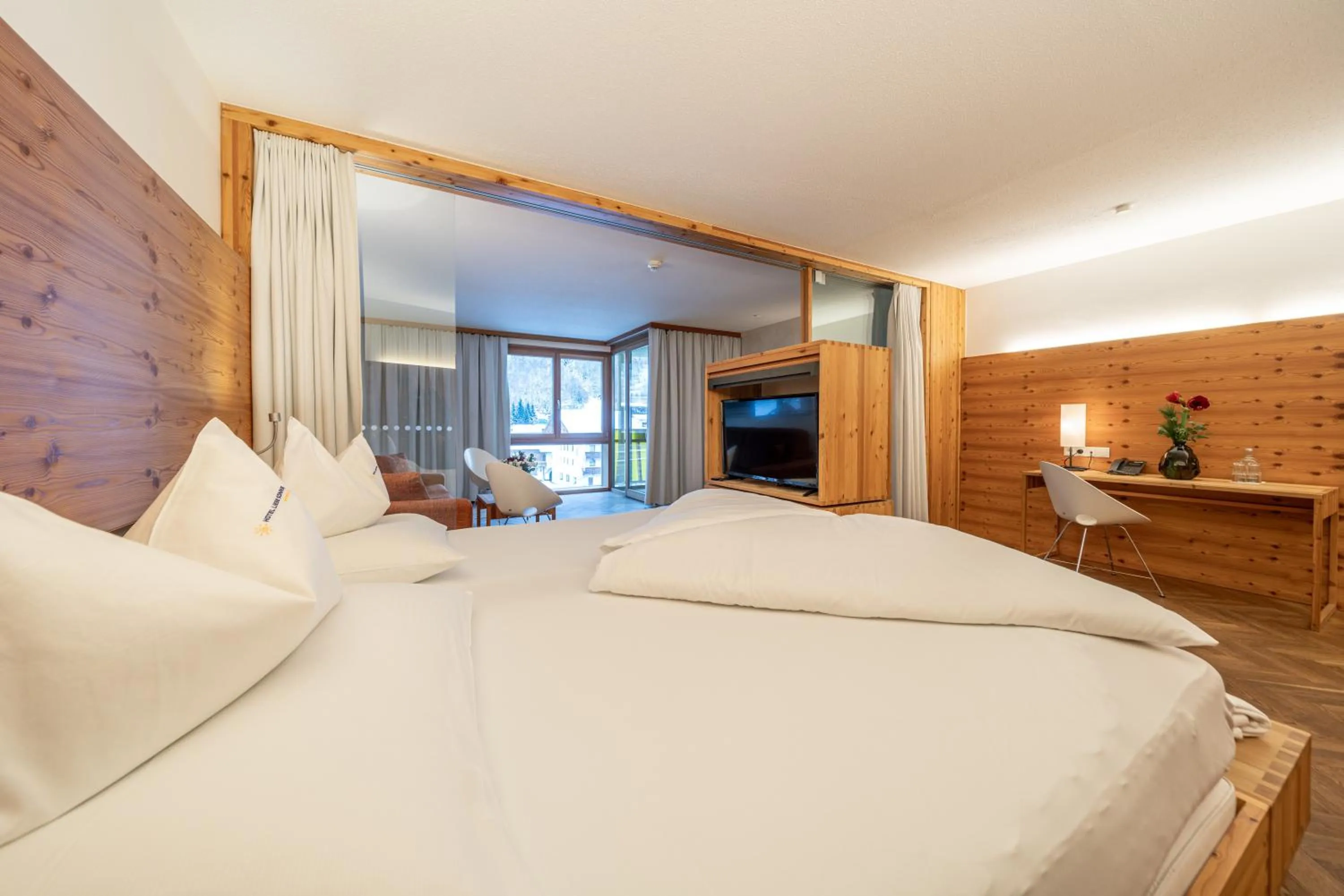 Bed in Hotel Liebe Sonne 4S