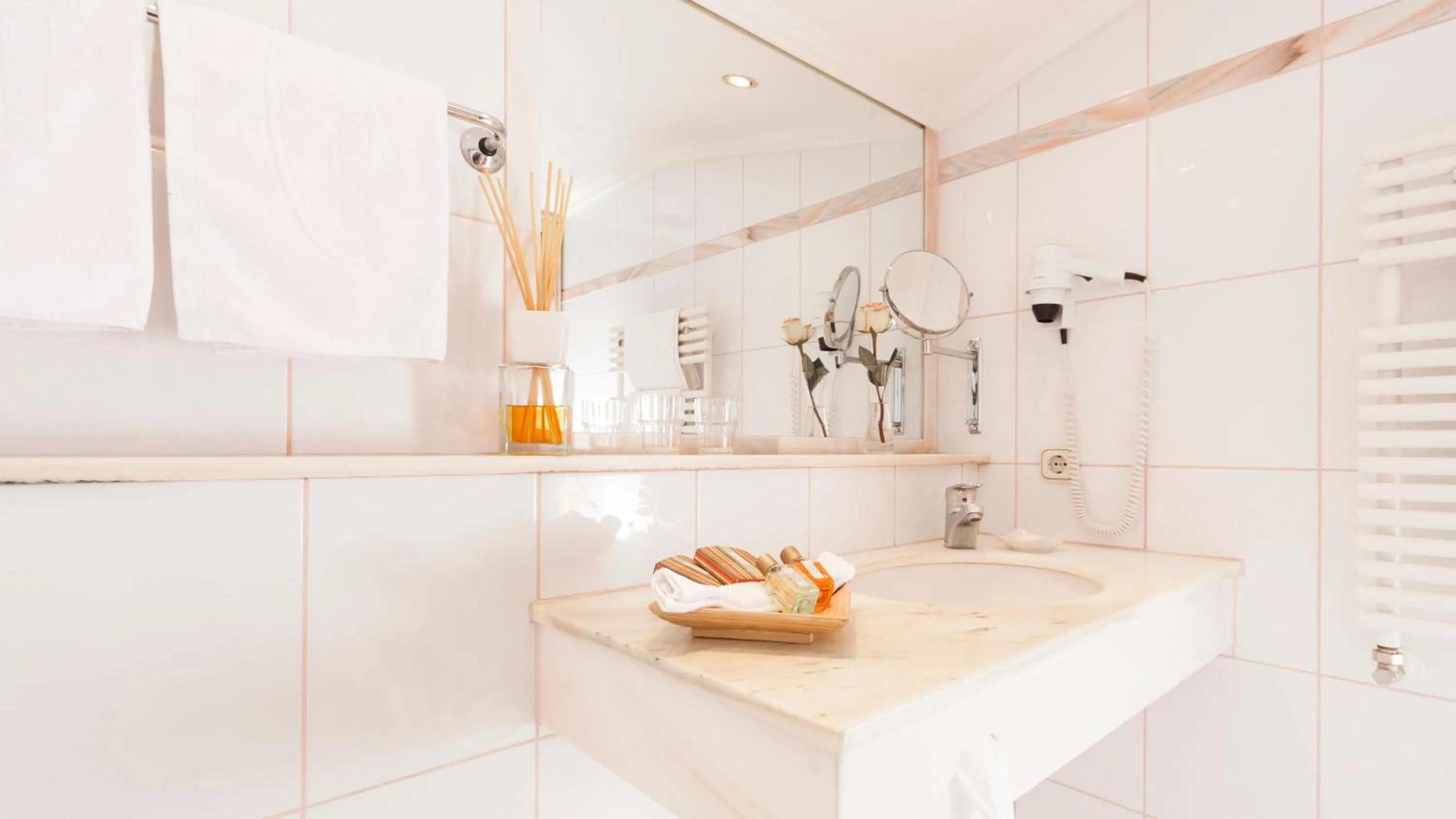 Bathroom in Superior Hotel Tirolerhof - Zell am See