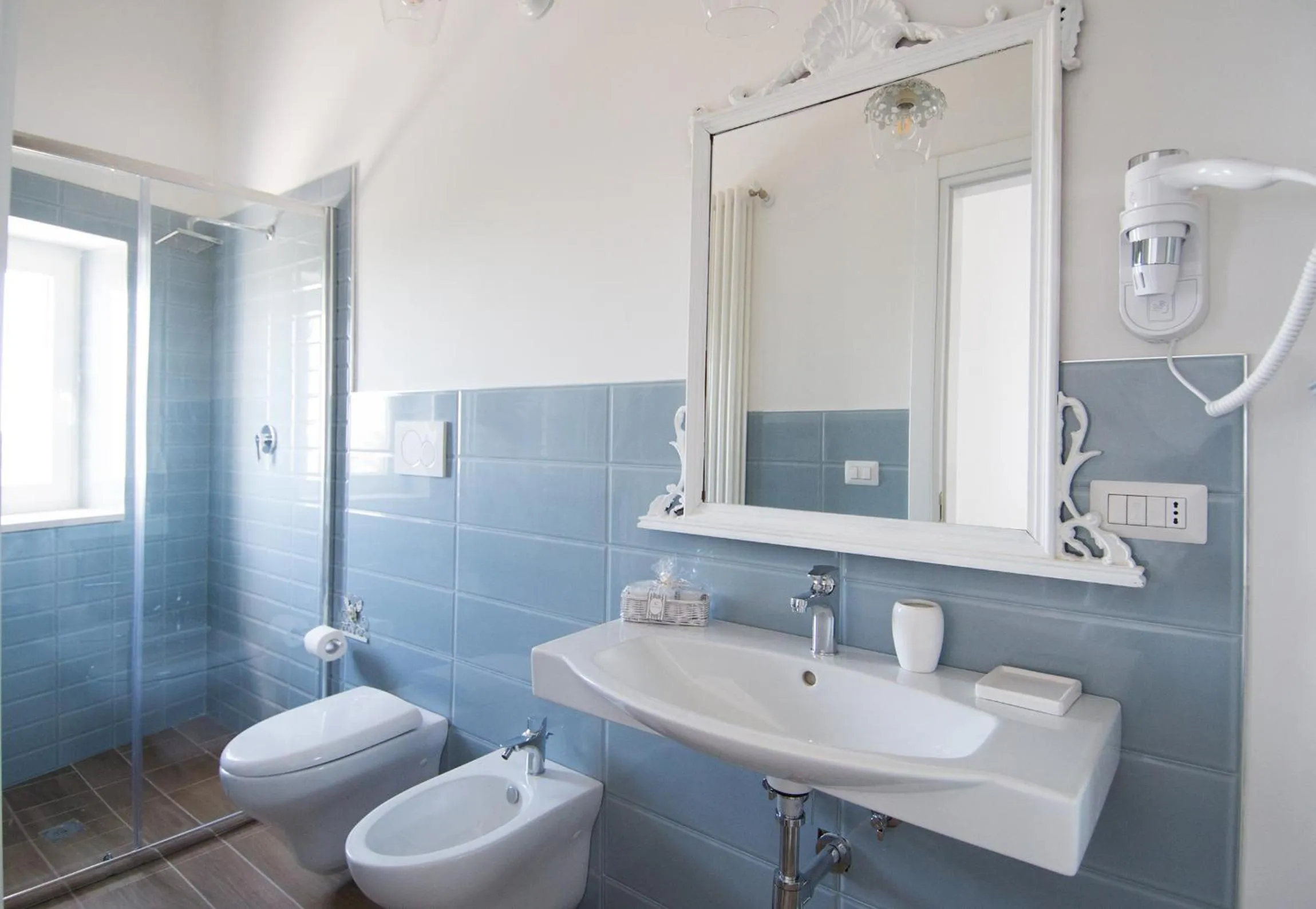 Shower in Biancadamare