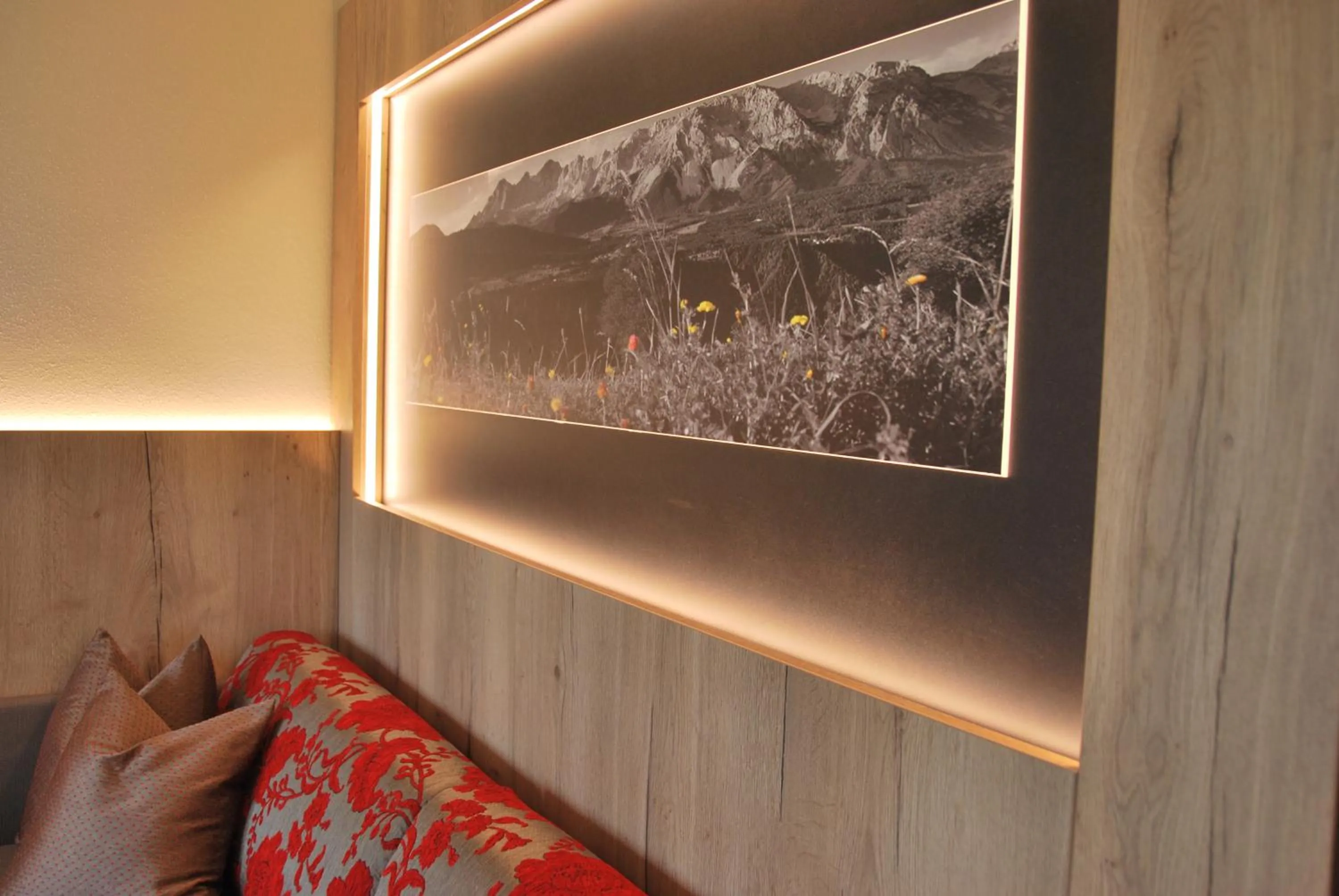 Decorative detail in Hotel Pariente