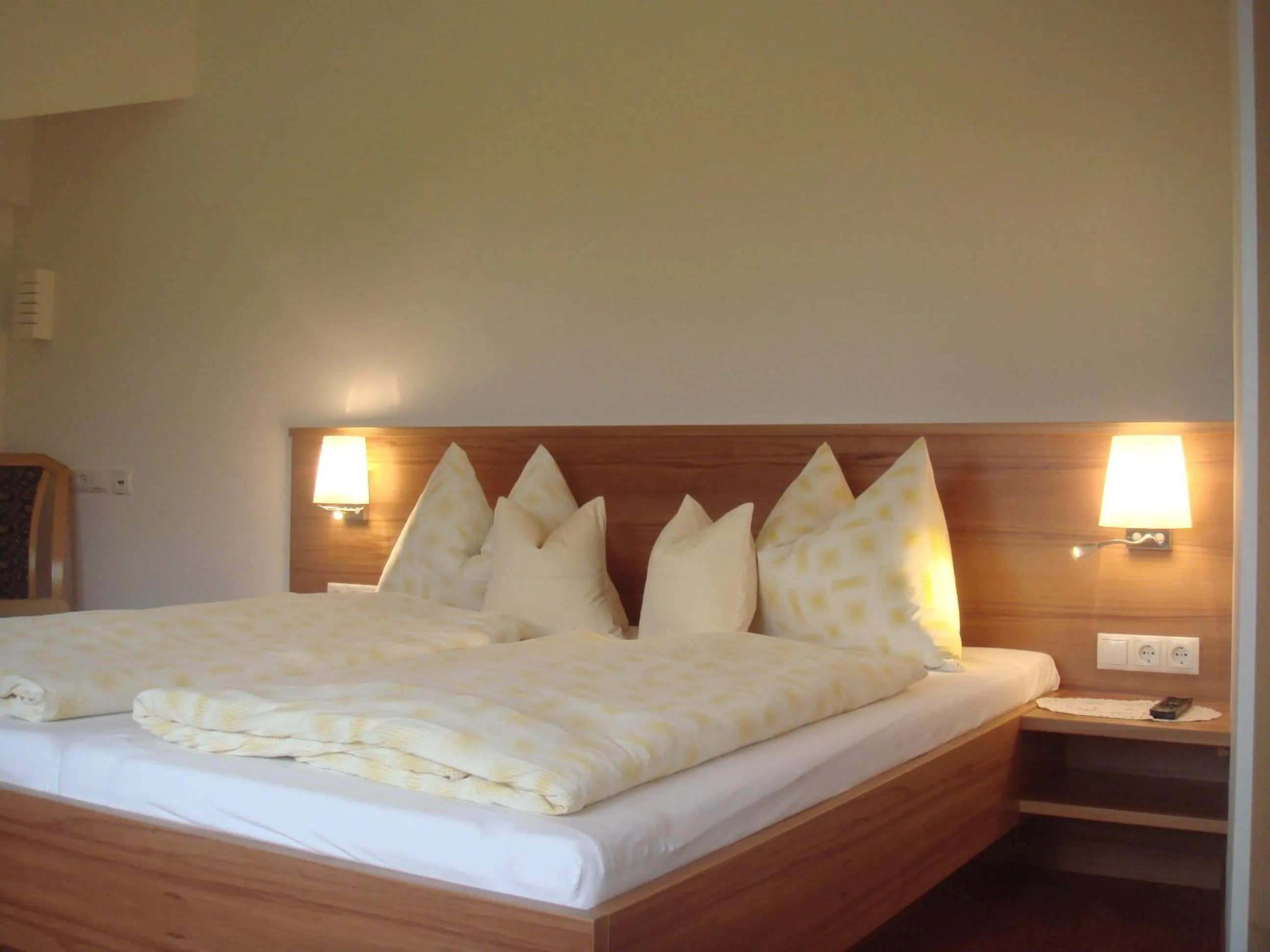 Photo of the whole room, Bed in Hotel Sporthof