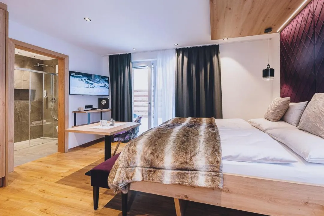 Photo of the whole room in Dorfkrug Kaprun - Luxury Suites & Appartements