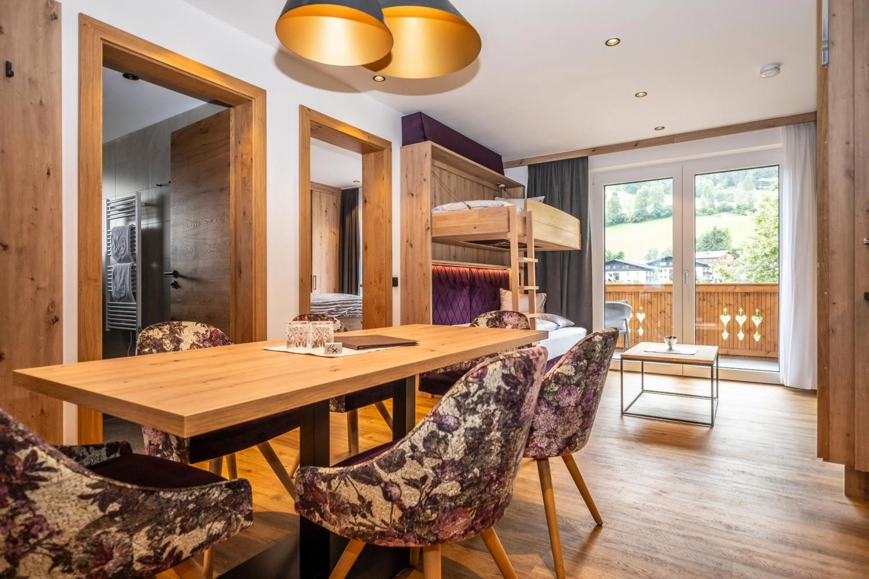 Living room in Dorfkrug Kaprun - Luxury Suites & Appartements