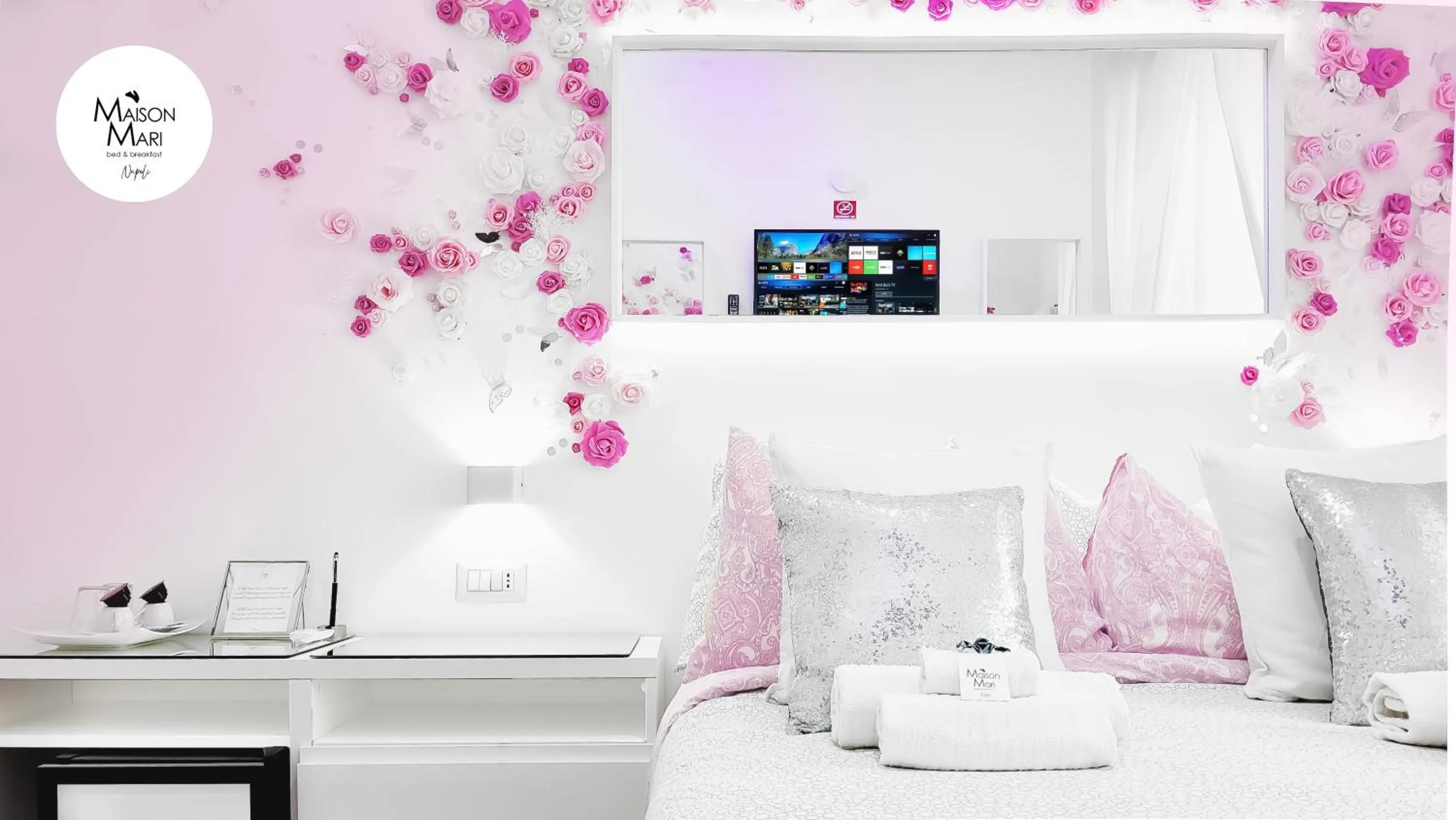 Photo of the whole room, Bed in B&B Maison Mari