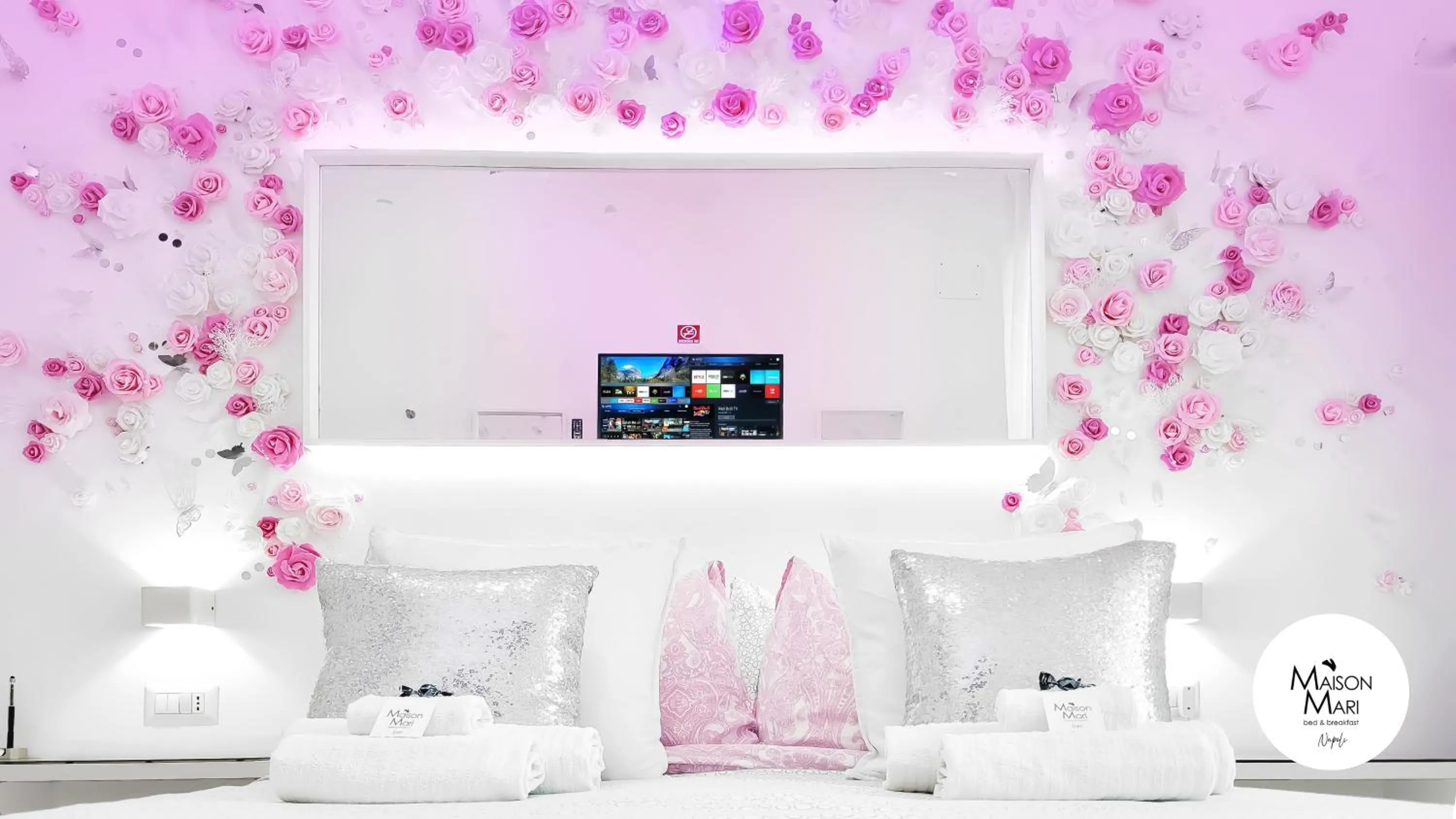 Photo of the whole room, Bed in B&B Maison Mari