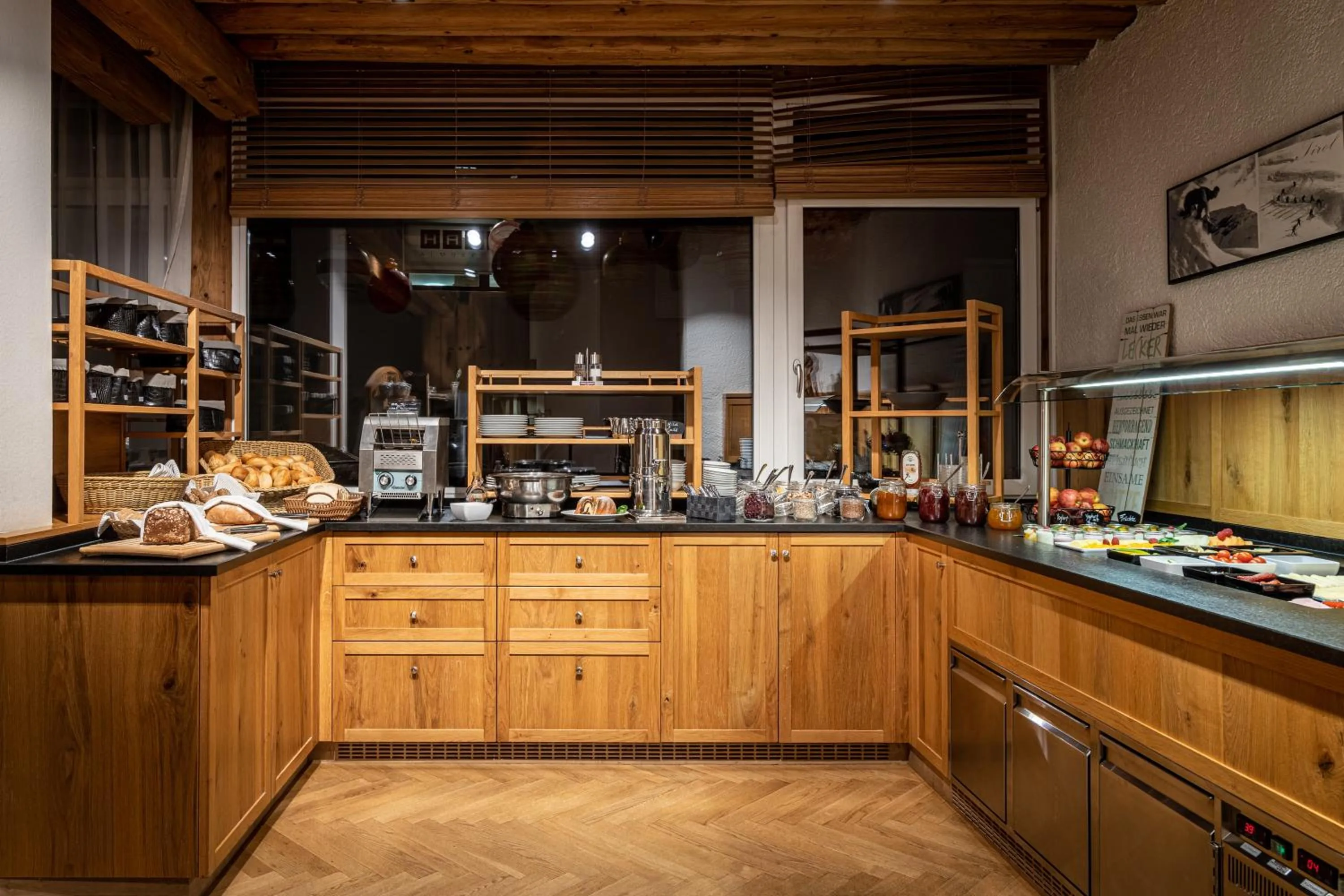 Buffet breakfast in Hotel Fischer