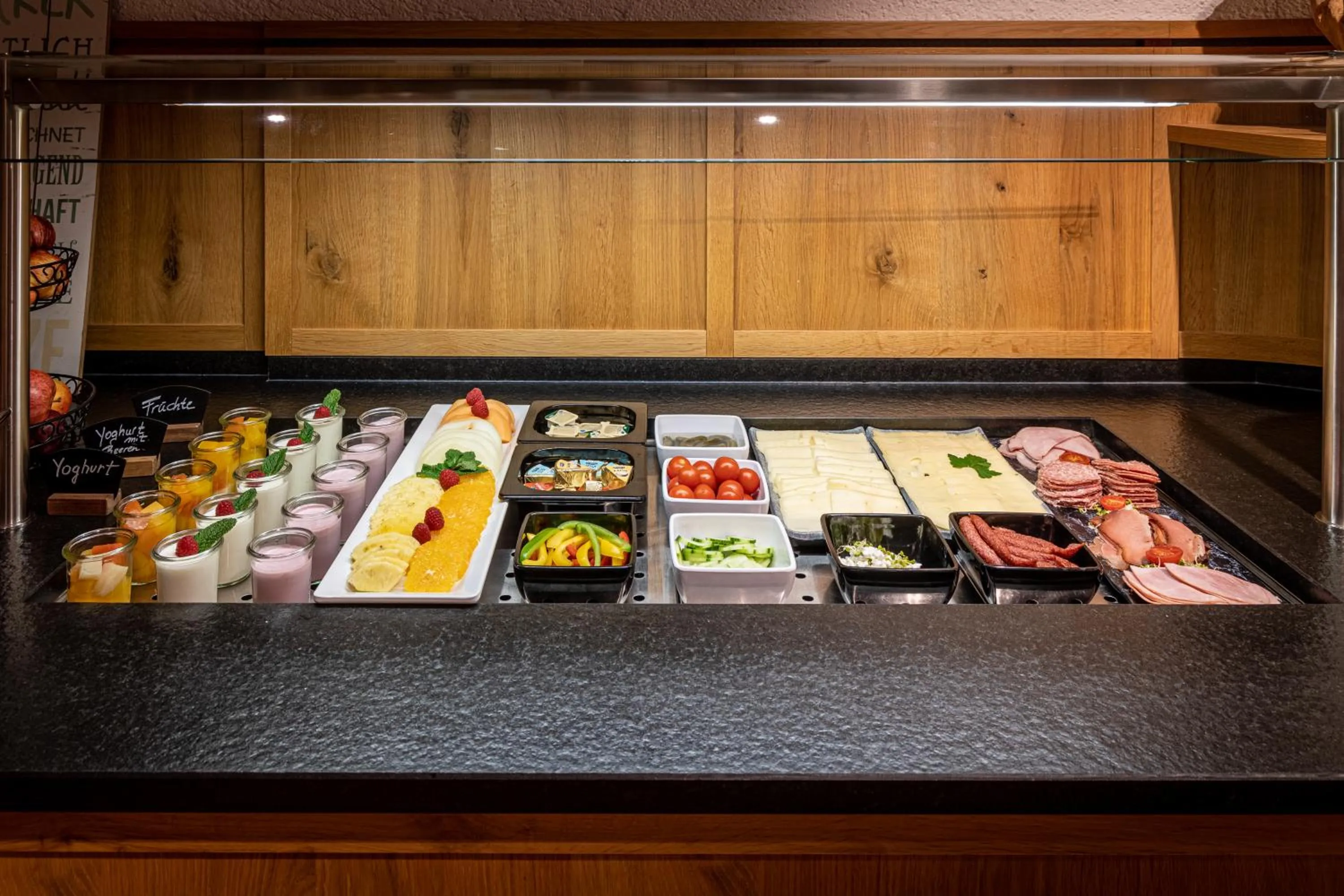 Buffet breakfast in Hotel Fischer