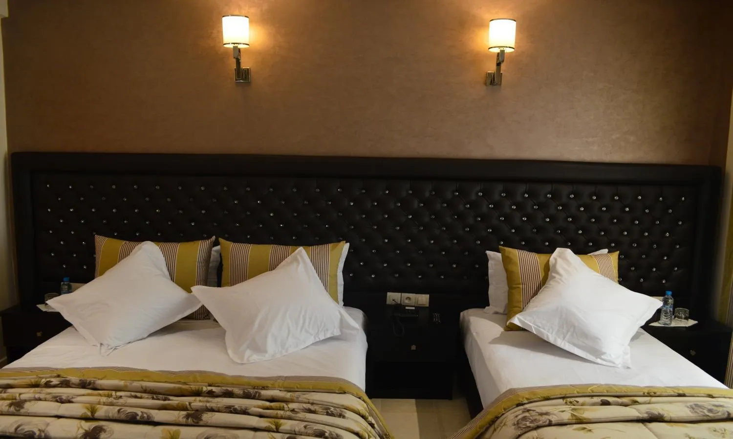 Bed in Hotel La Luna