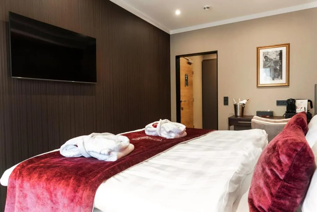 Bed in Hotel Jakobwirt Westendorf