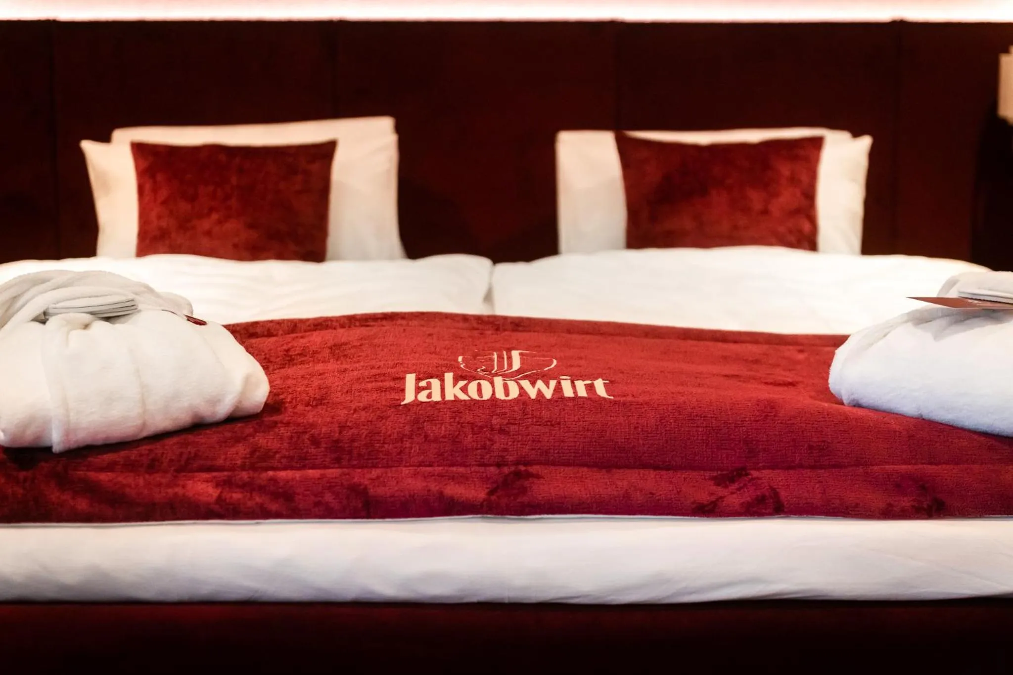 Bed in Hotel Jakobwirt Westendorf