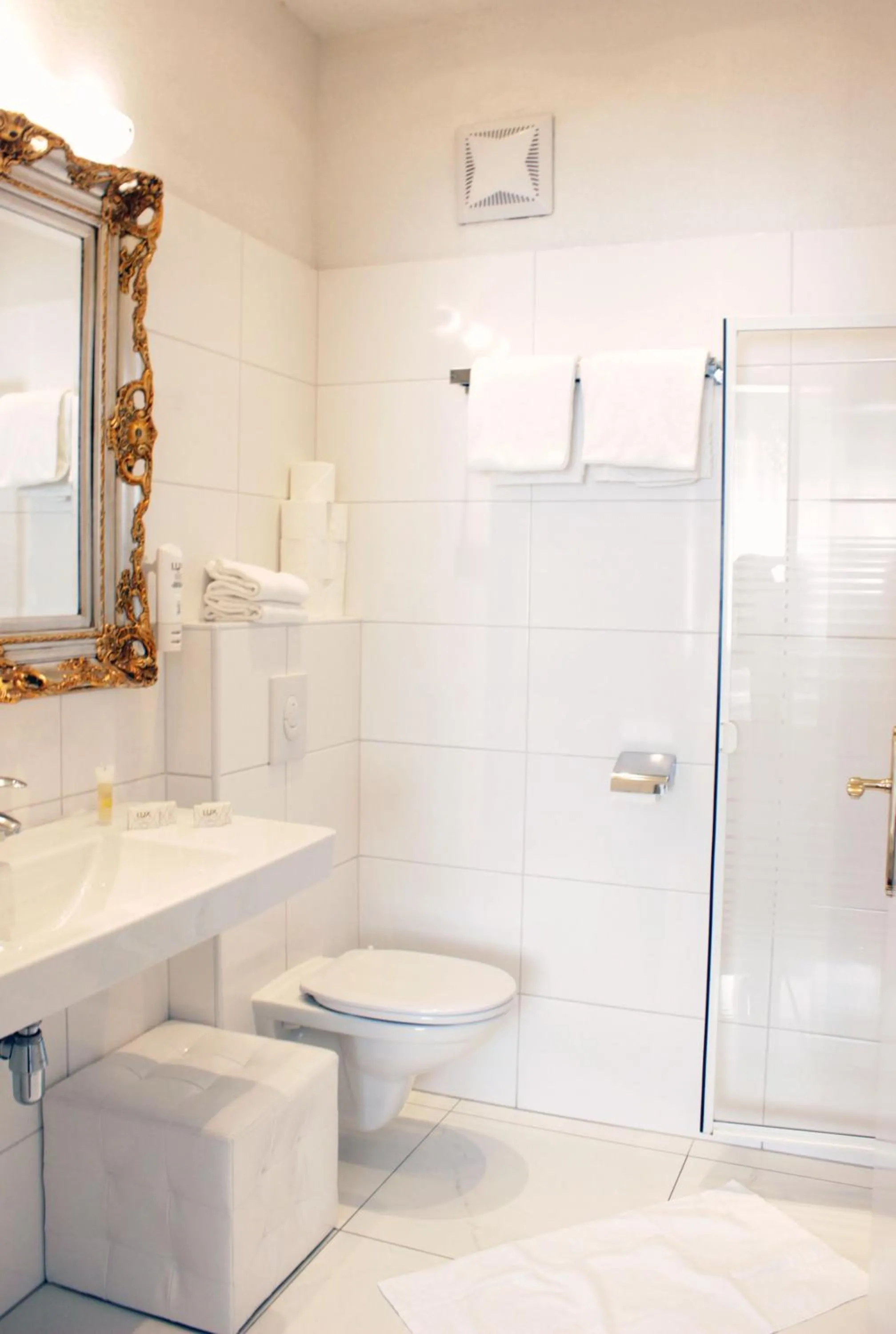 Stadthotel Restaurant Auerhahn