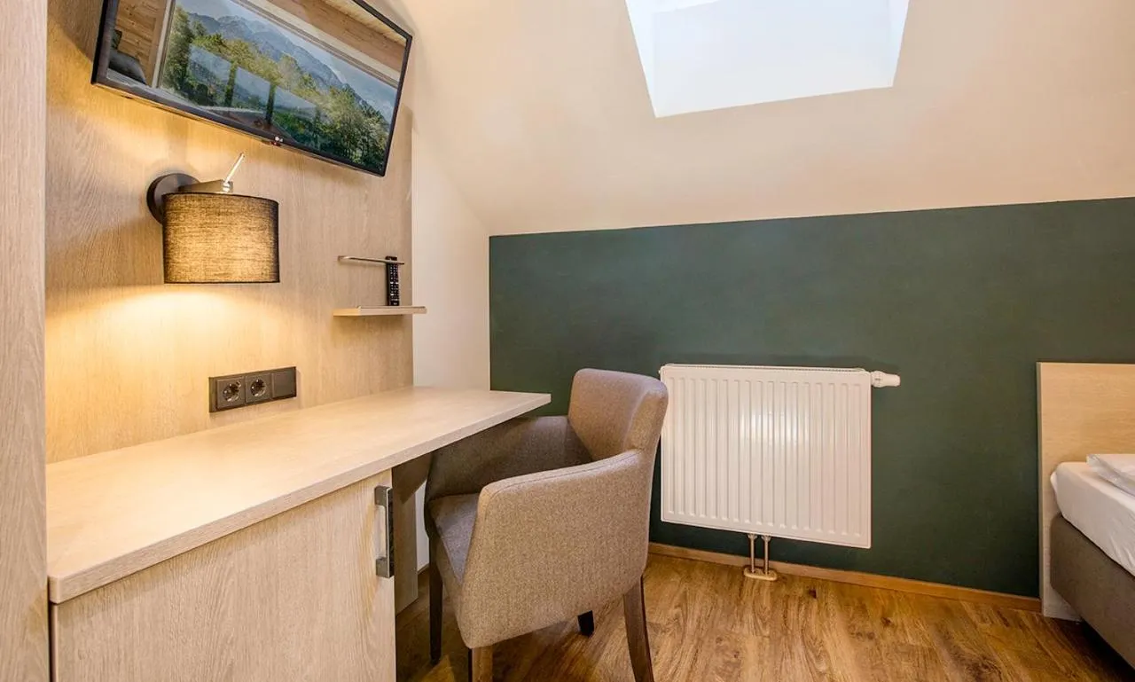 TV and multimedia, Bed in Hotel Das Essigmanngut