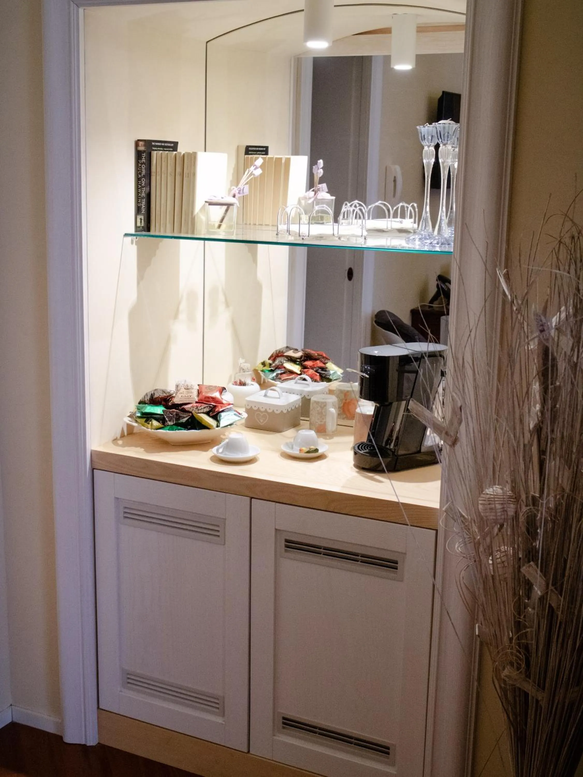 Coffee/tea facilities in Turenum Apartment B&B
