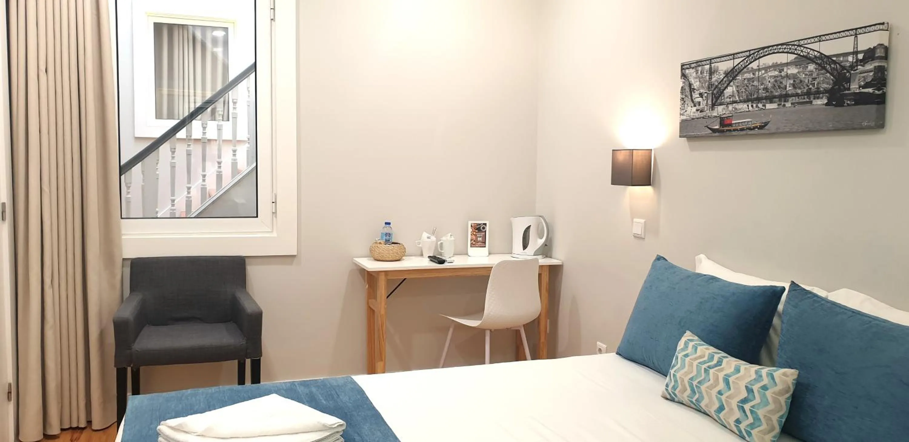 Bedroom, Bed in MyStay Porto Bolhão