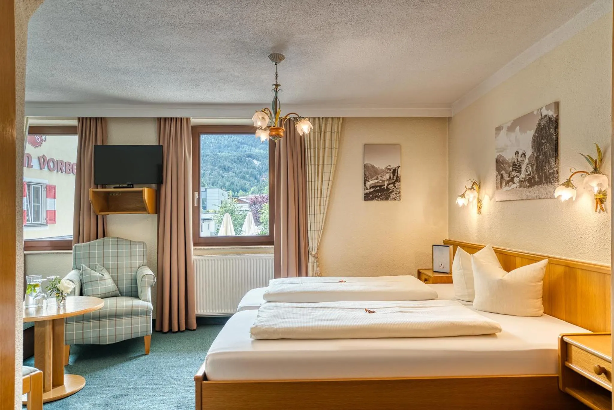 Bed in keyone rooms Tarrenz