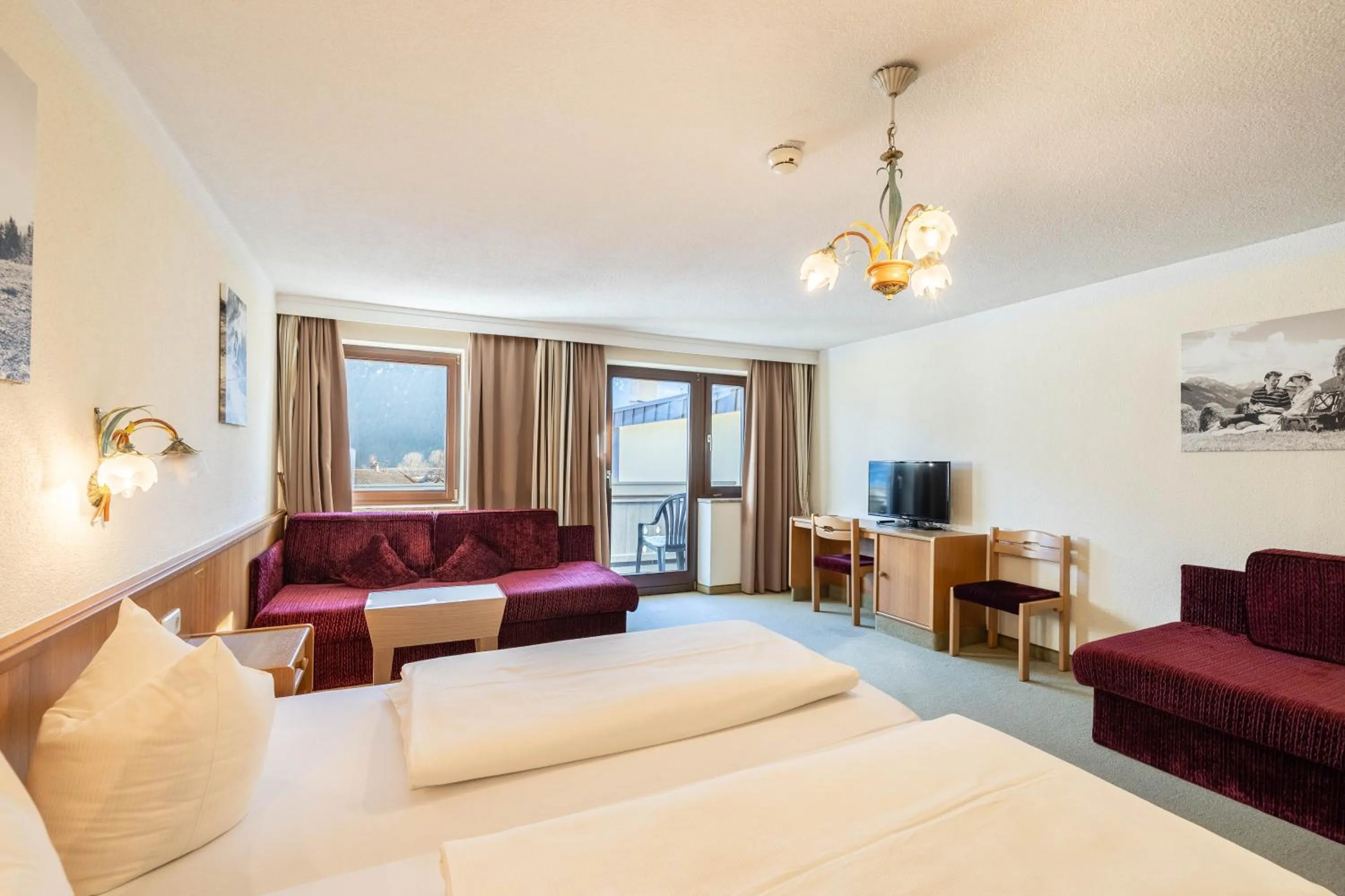 Bed in keyone rooms Tarrenz