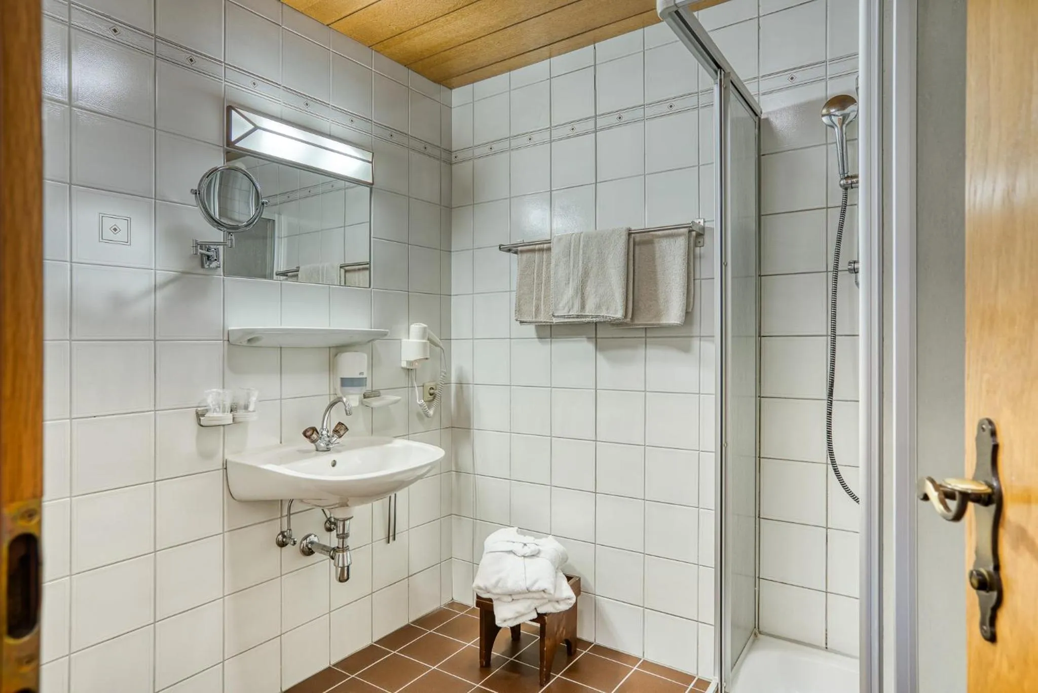 Bathroom in keyone rooms Tarrenz