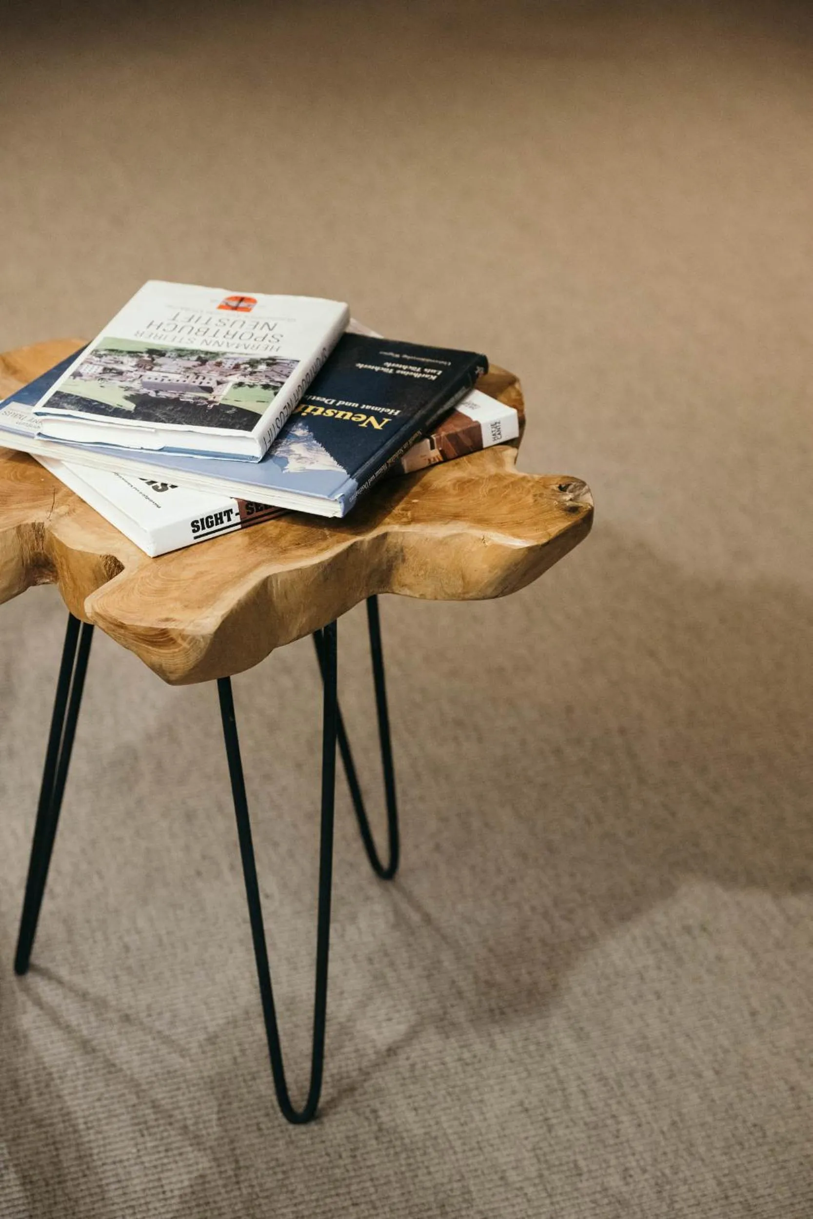 hair dresser in Schönherr Haus