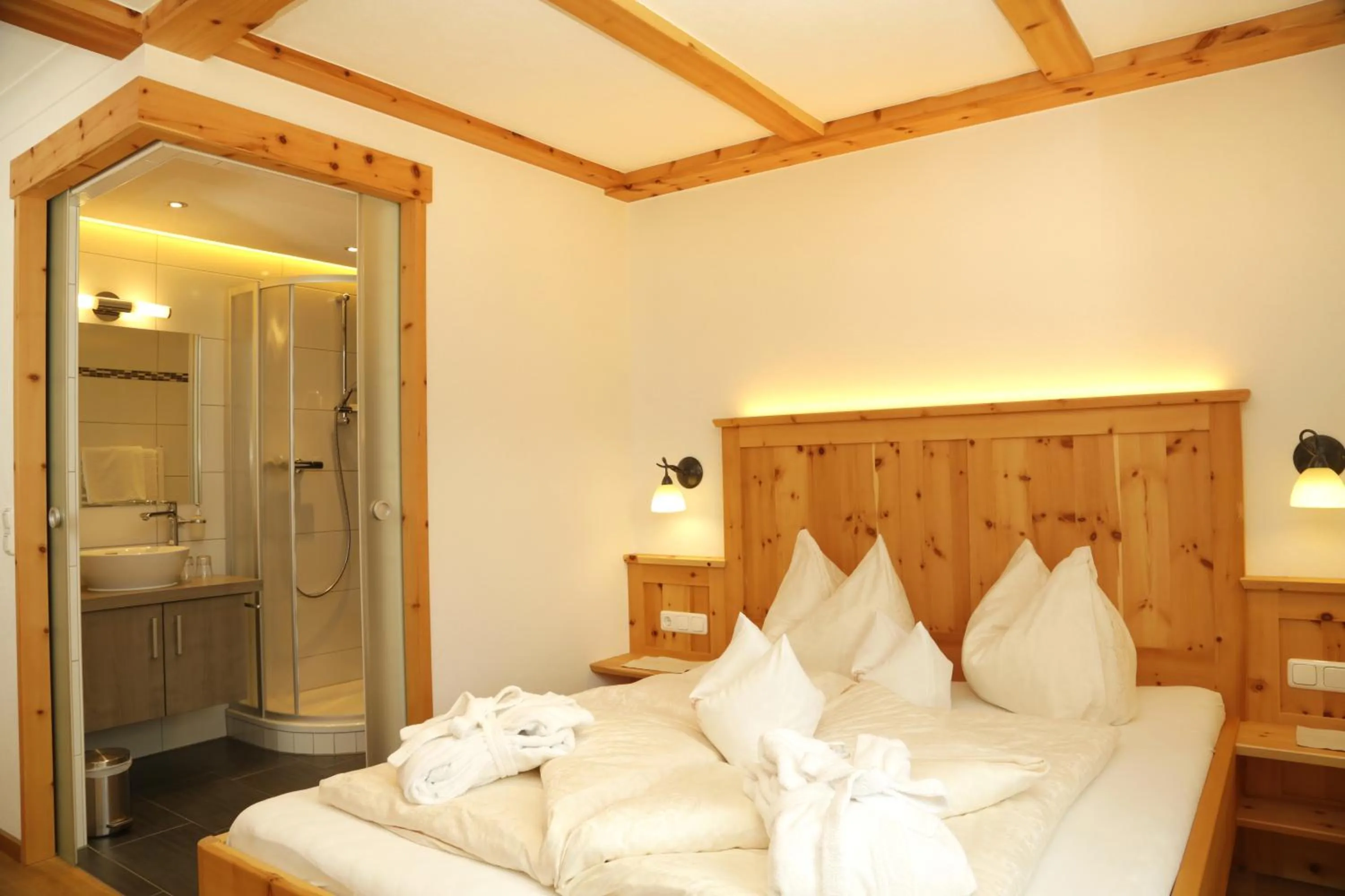 Other, Bed in Hotel Weiler - Aktiv & Tradition