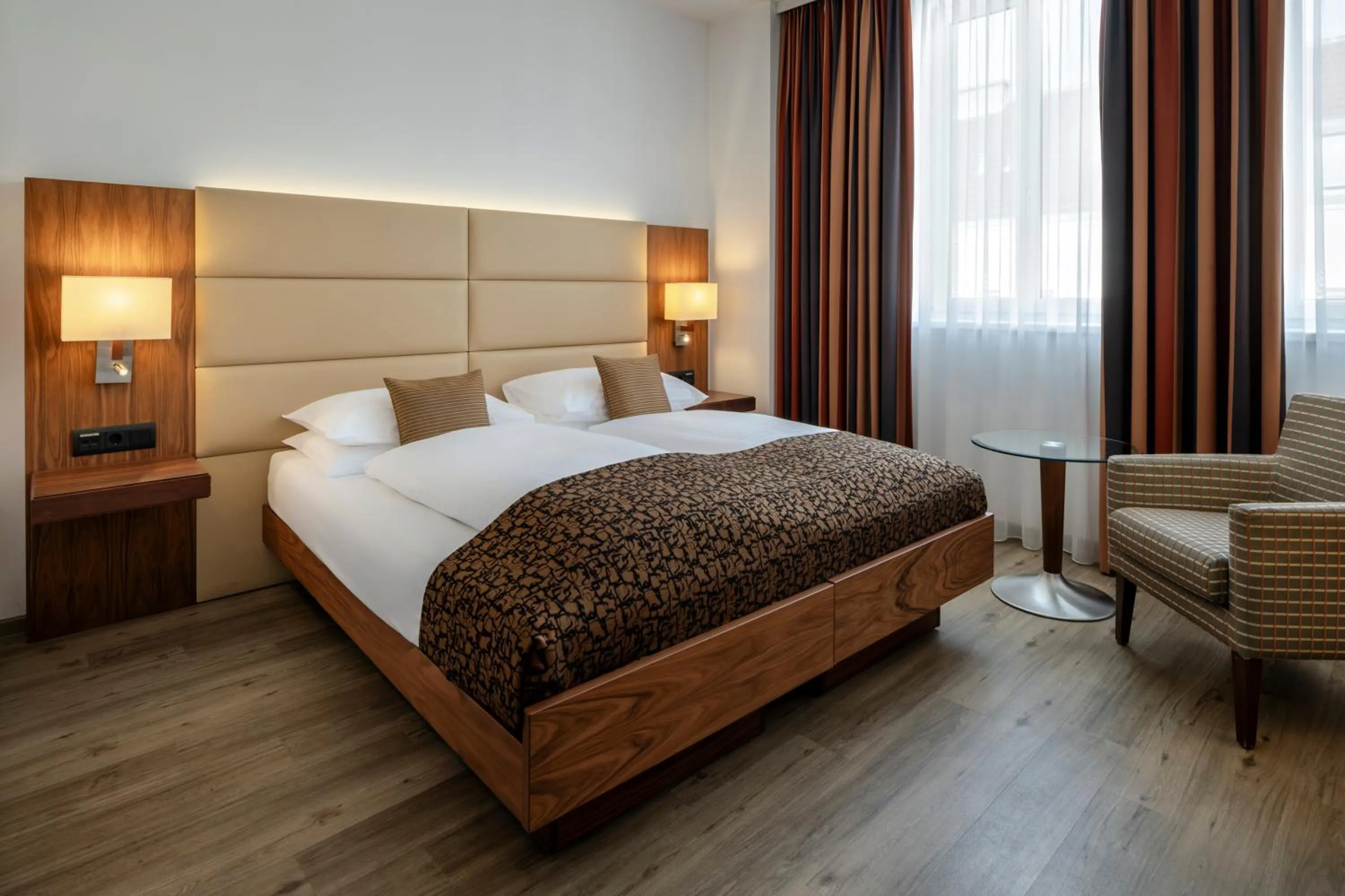 Bedroom, Bed in Hotel IMLAUER Wien