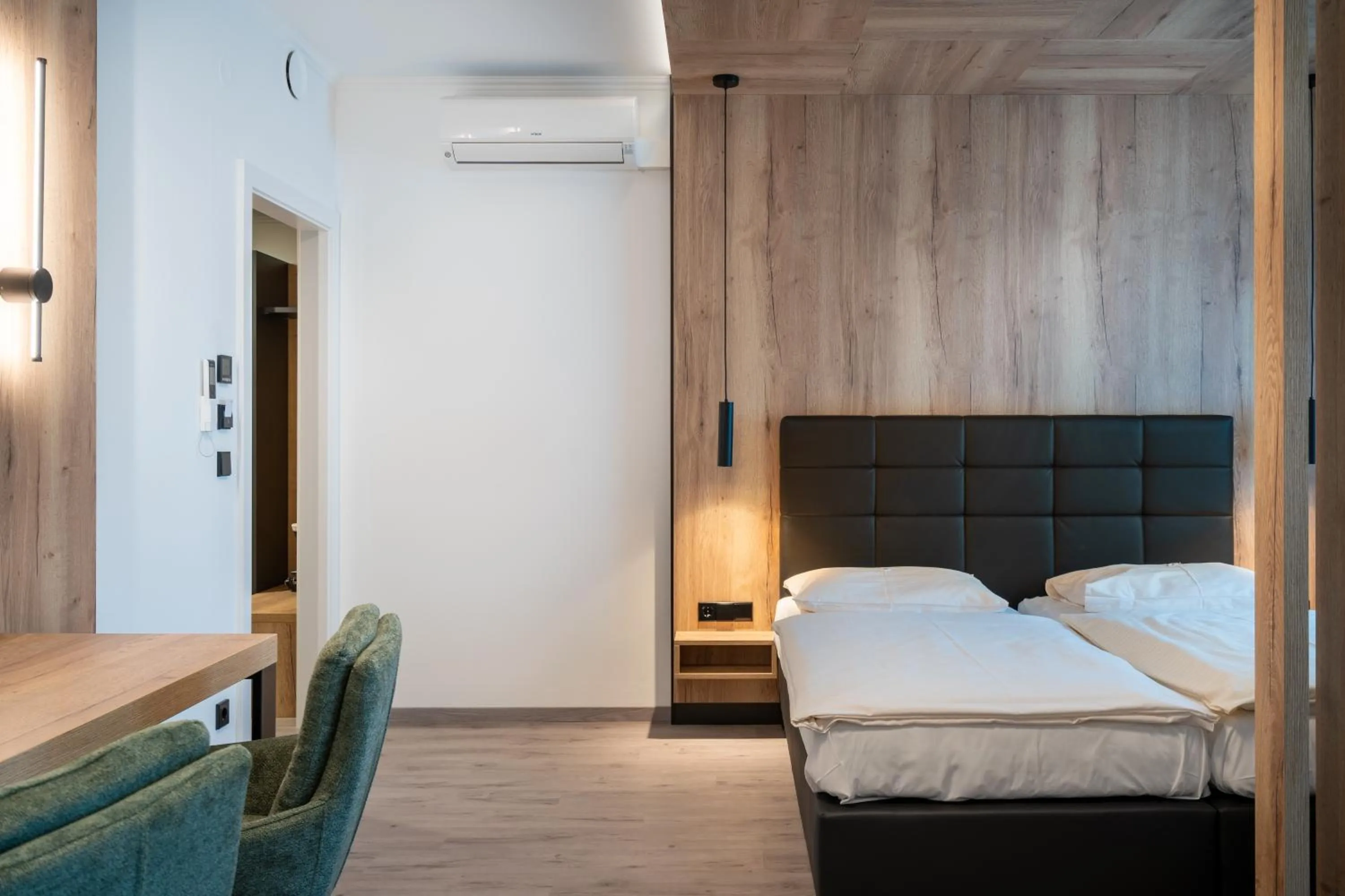 Bed in City Hotel Stockerau