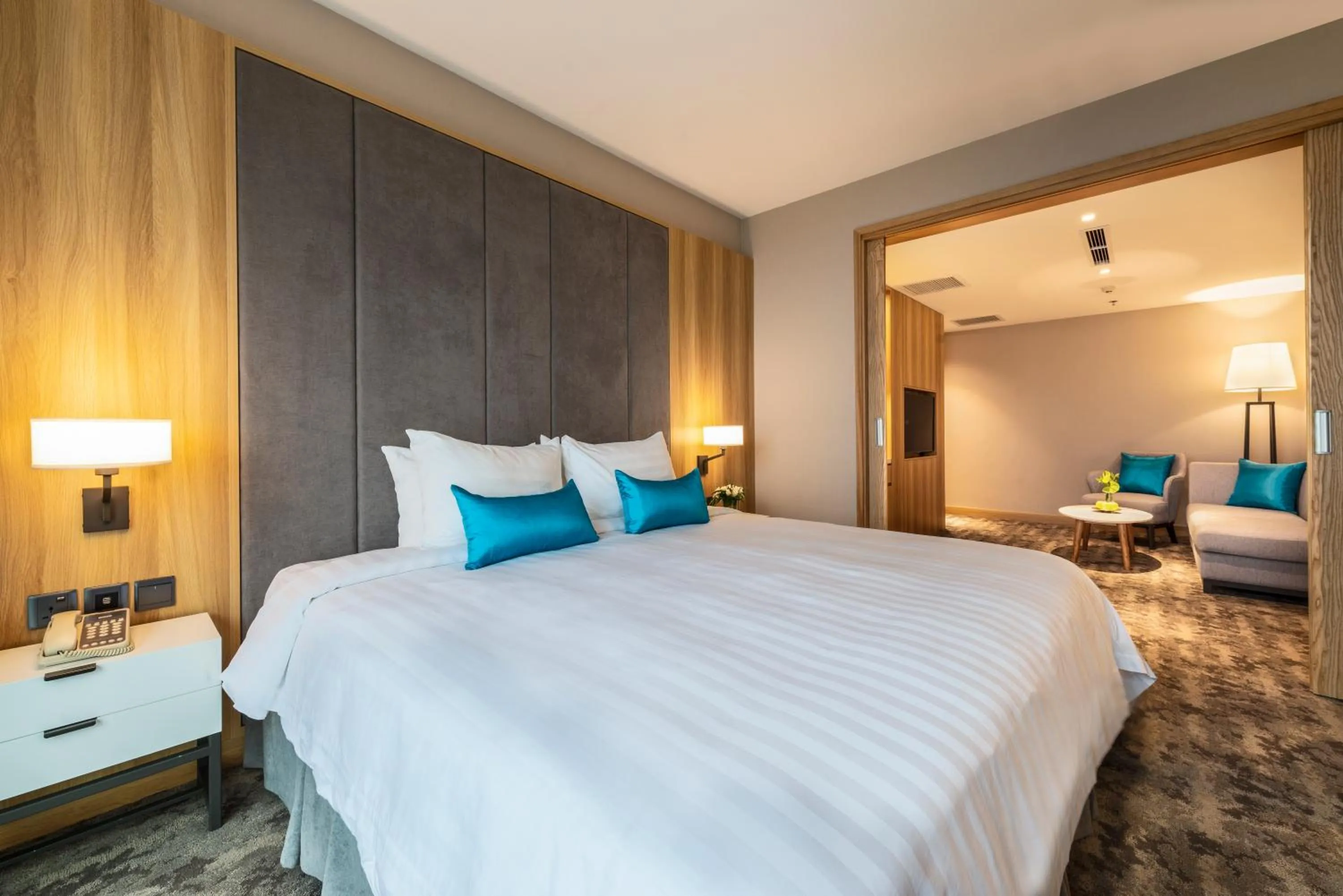 Photo of the whole room, Bed in Hanoi Hotel