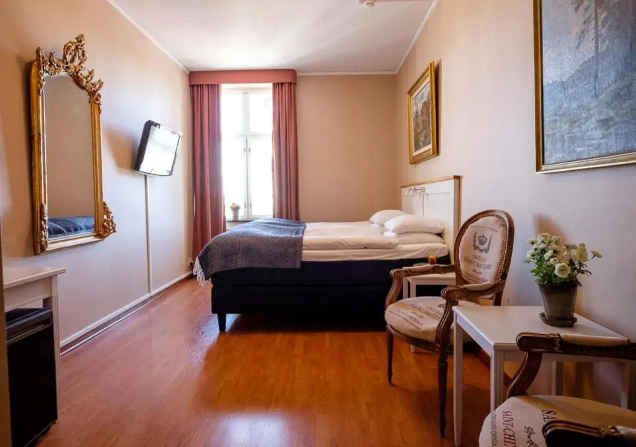 Standard Double Room in Eksjö Stadshotell Standard Double Room in Eksjö Stadshotell