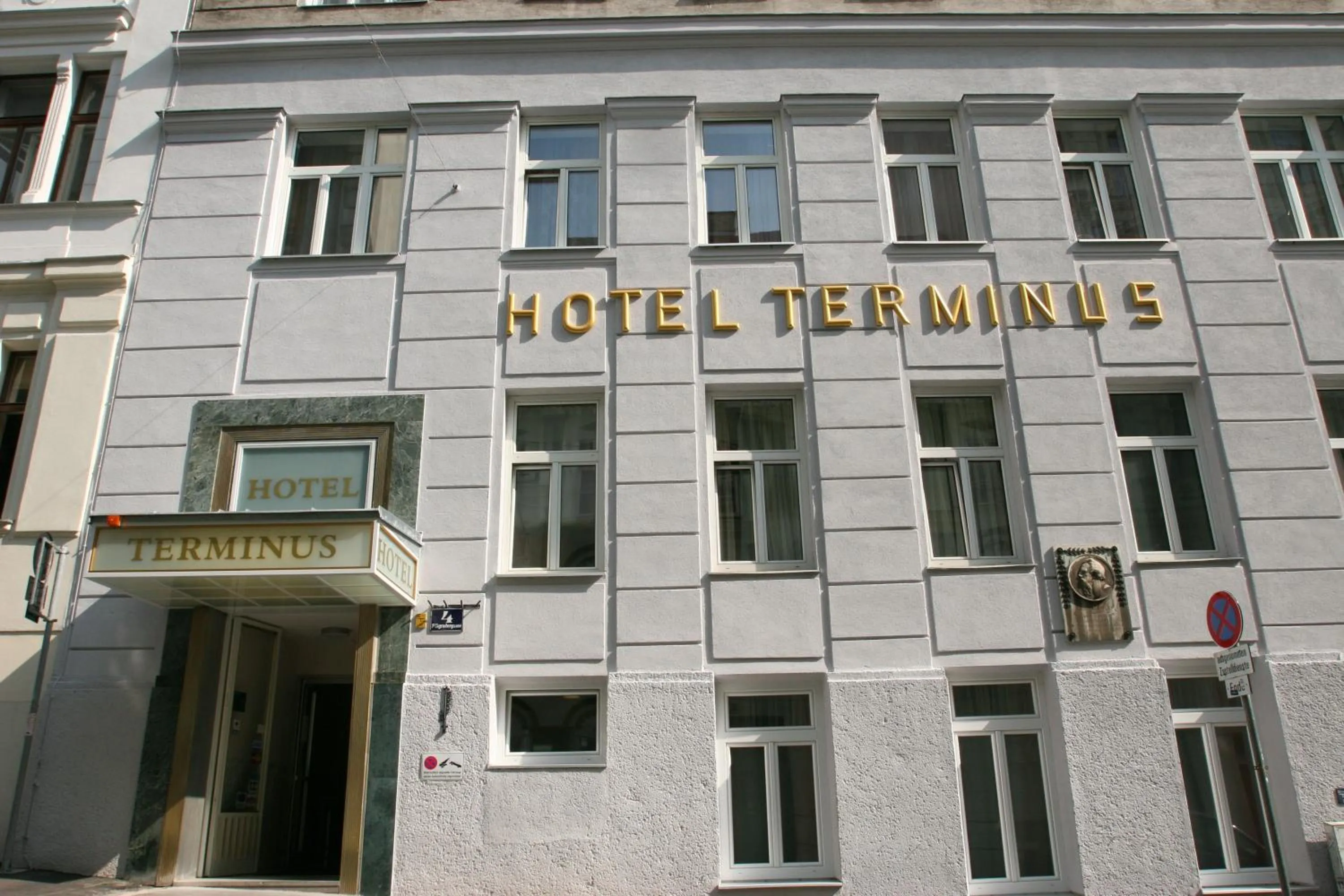 Property building in Hotel Terminus