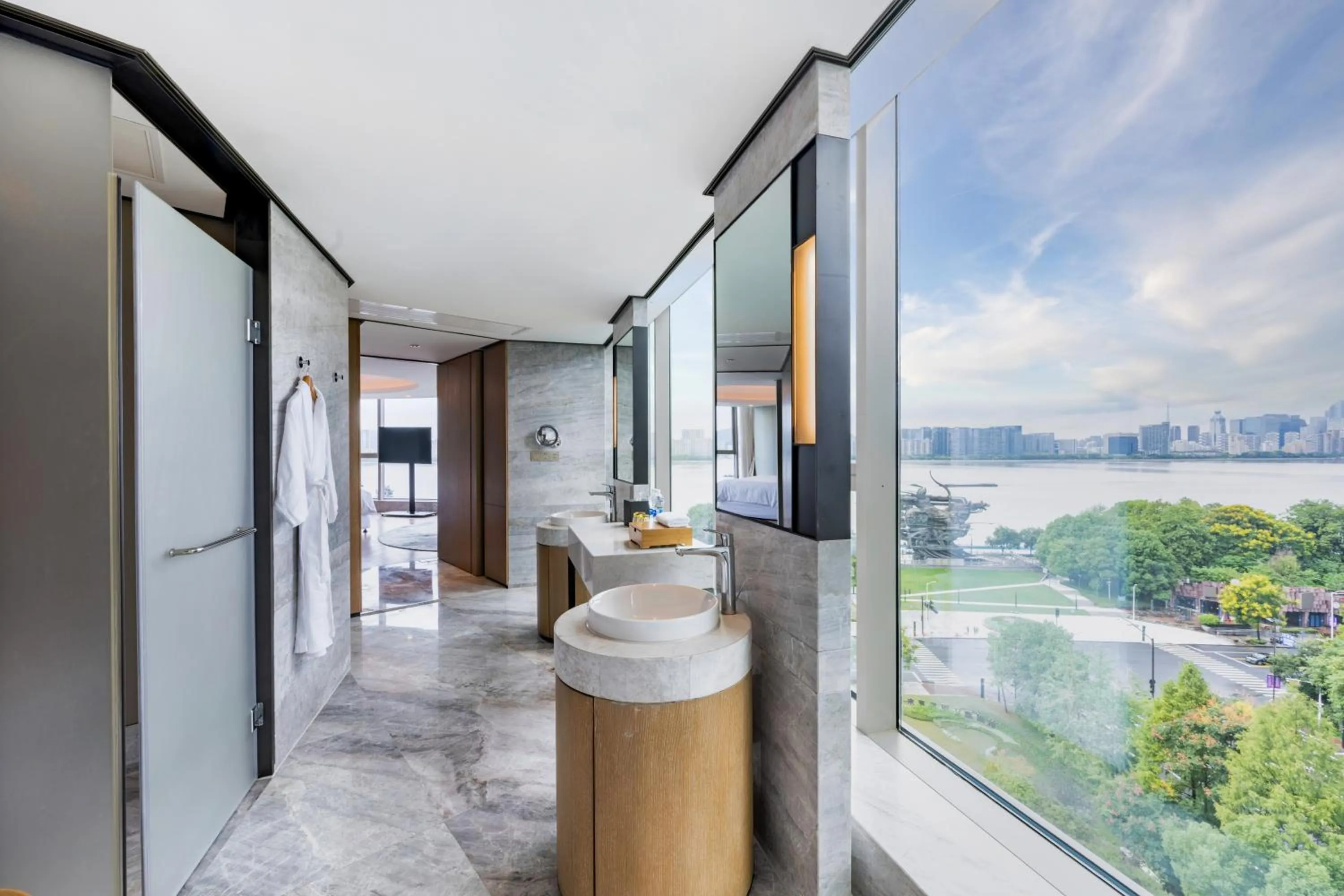 Property building in Sheraton Grand Hangzhou Binjiang Hotel