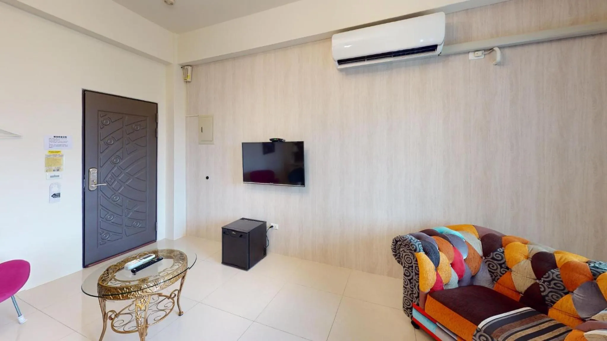 Bedroom in Avenue B&B