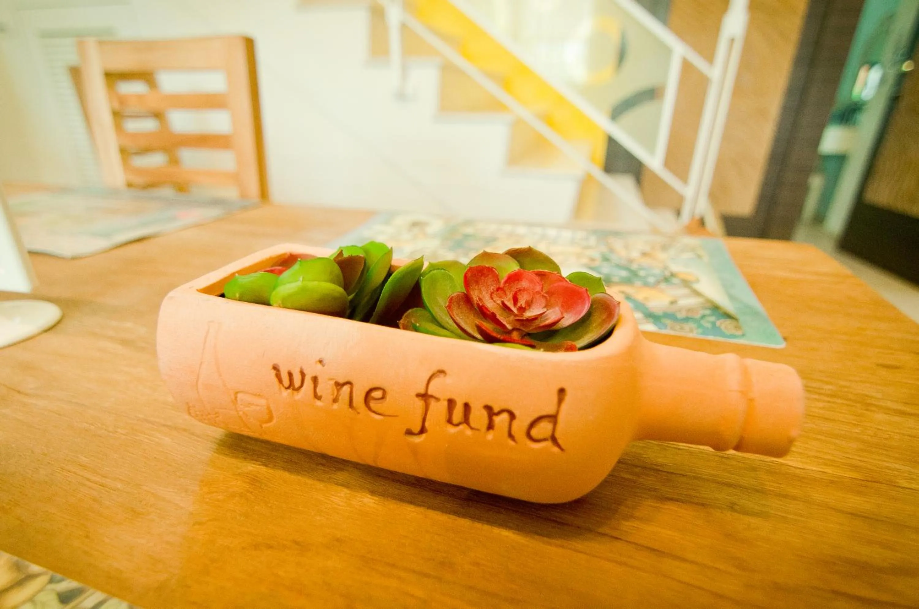 Decorative detail in Avenue B&B