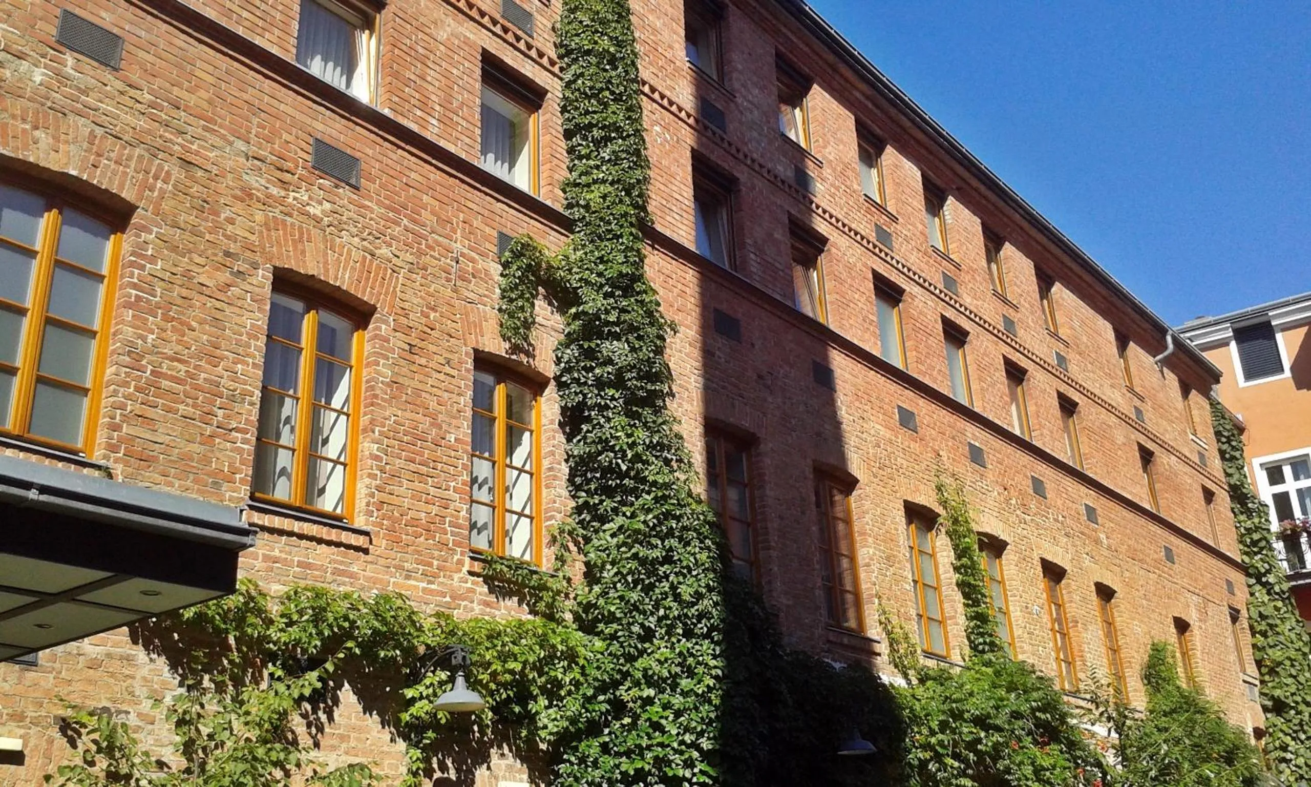 Property building in Hotel Fabrik Wien