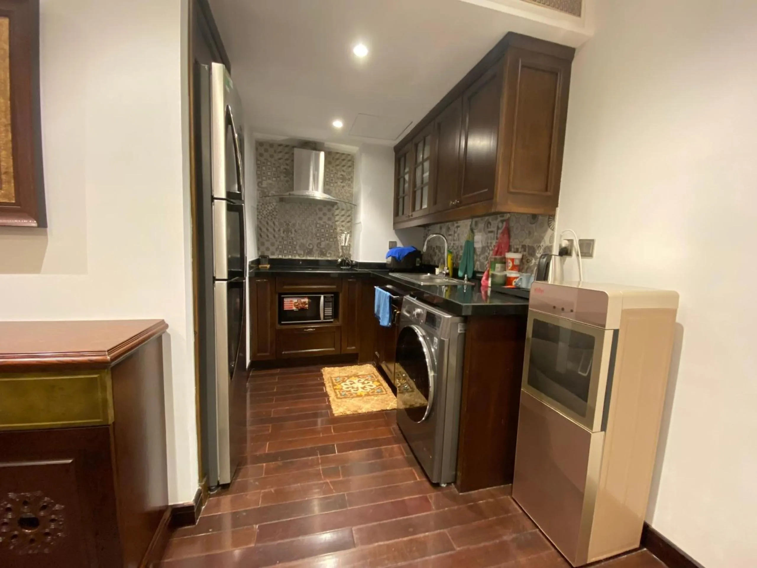 stove in JB Serviced Apartment