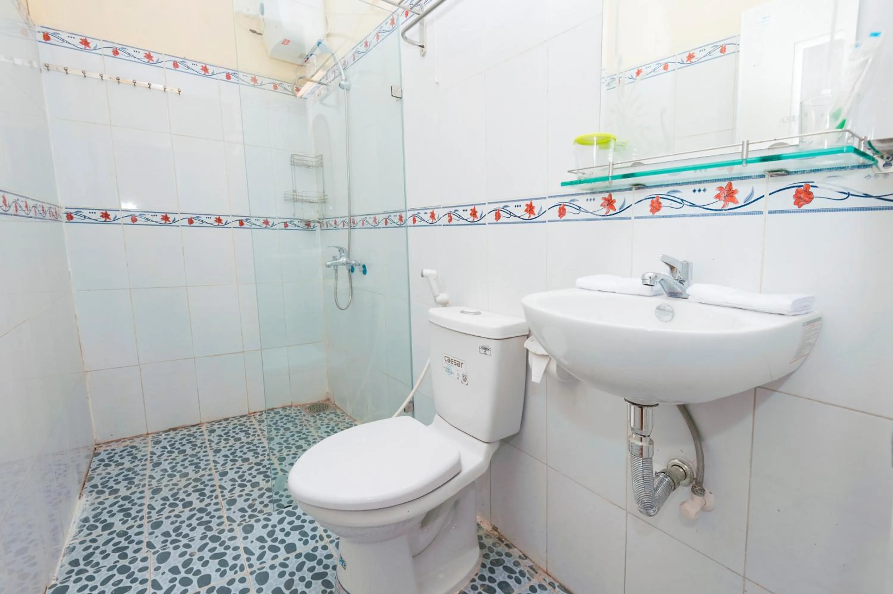 Property building in Bougain Villeas Homestay