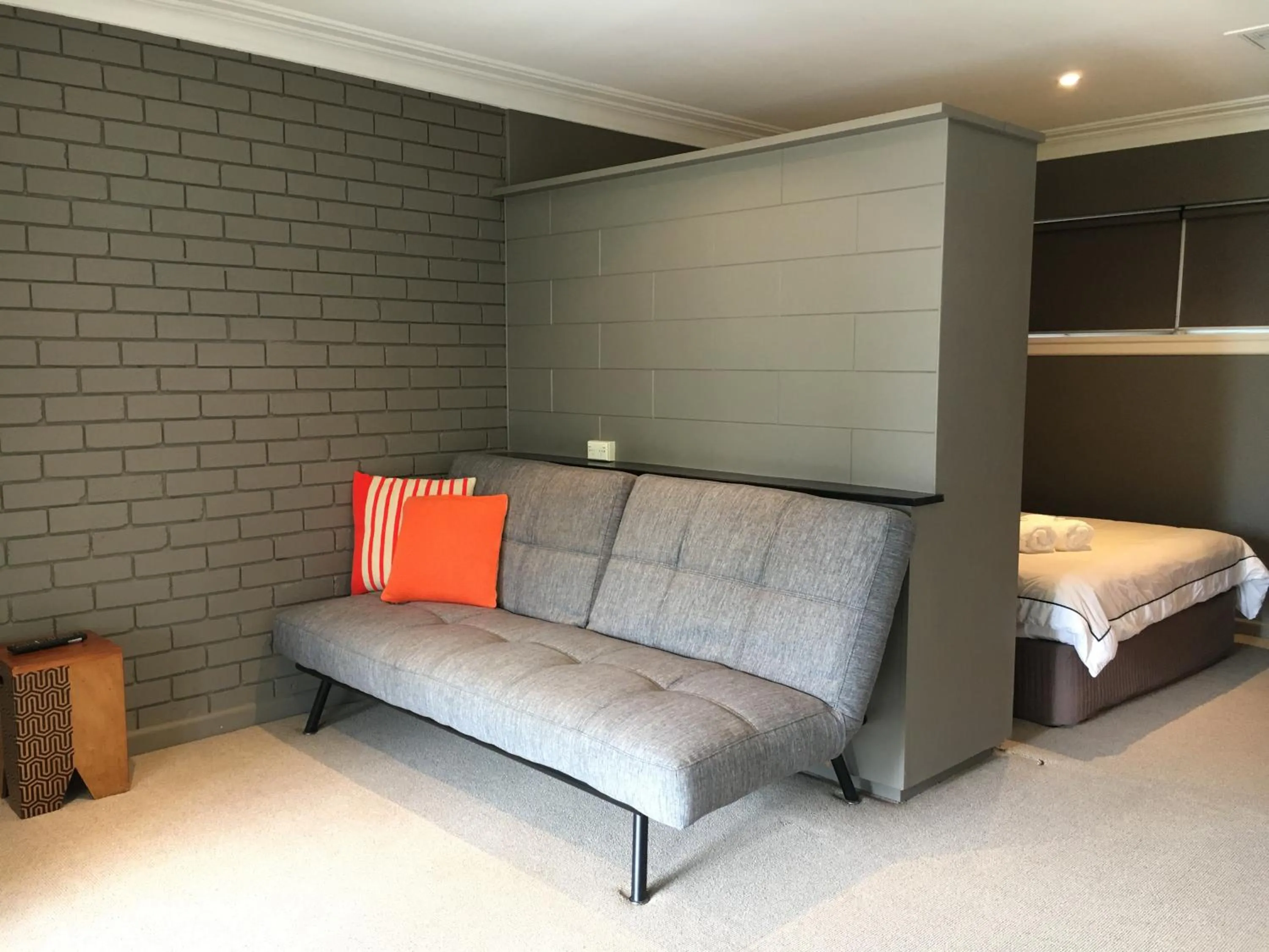 Bed in Dutchies Motel Nelson Bay & Dutchmans Beach Apartments