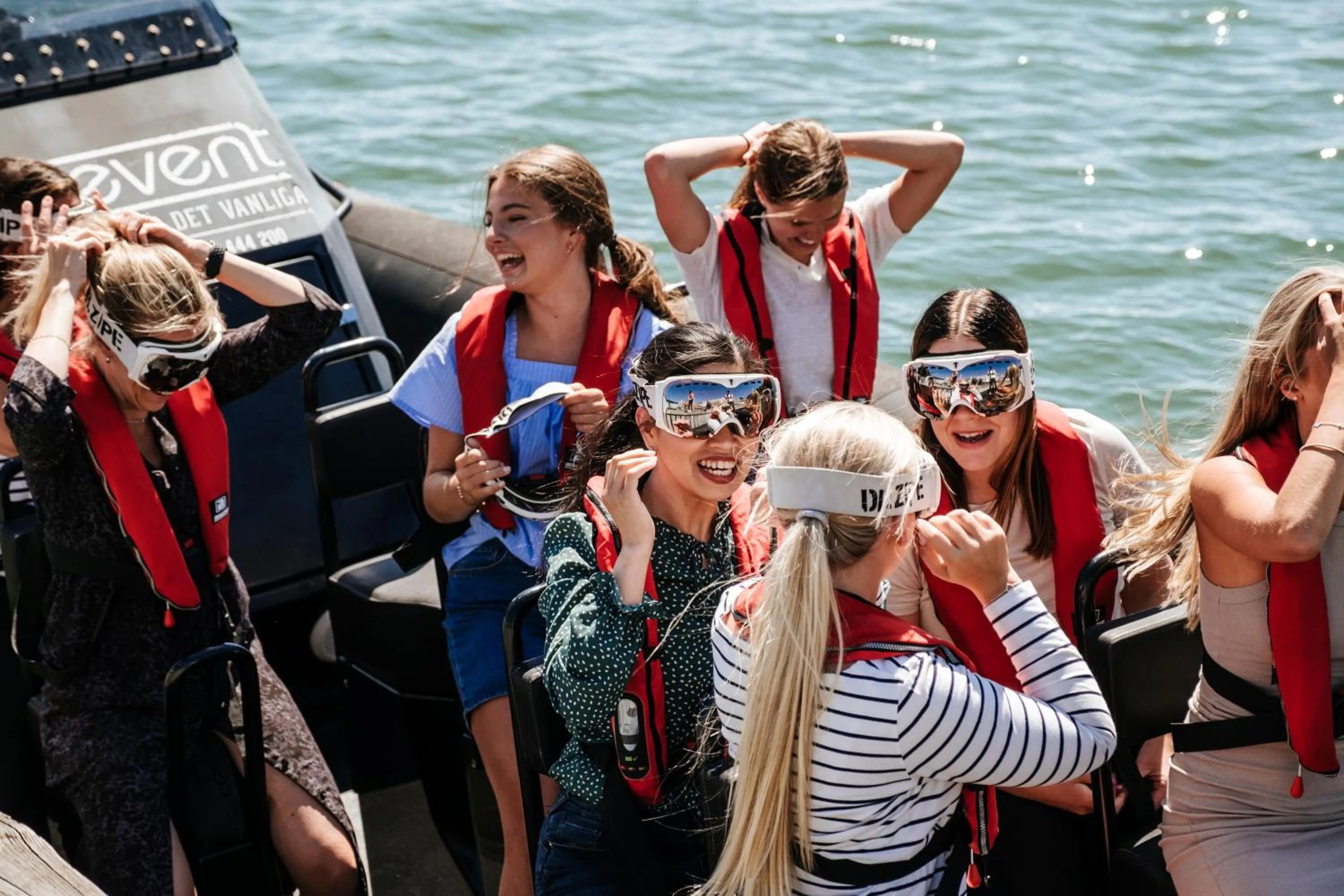 group of guests in Stenungsbaden Yacht Club