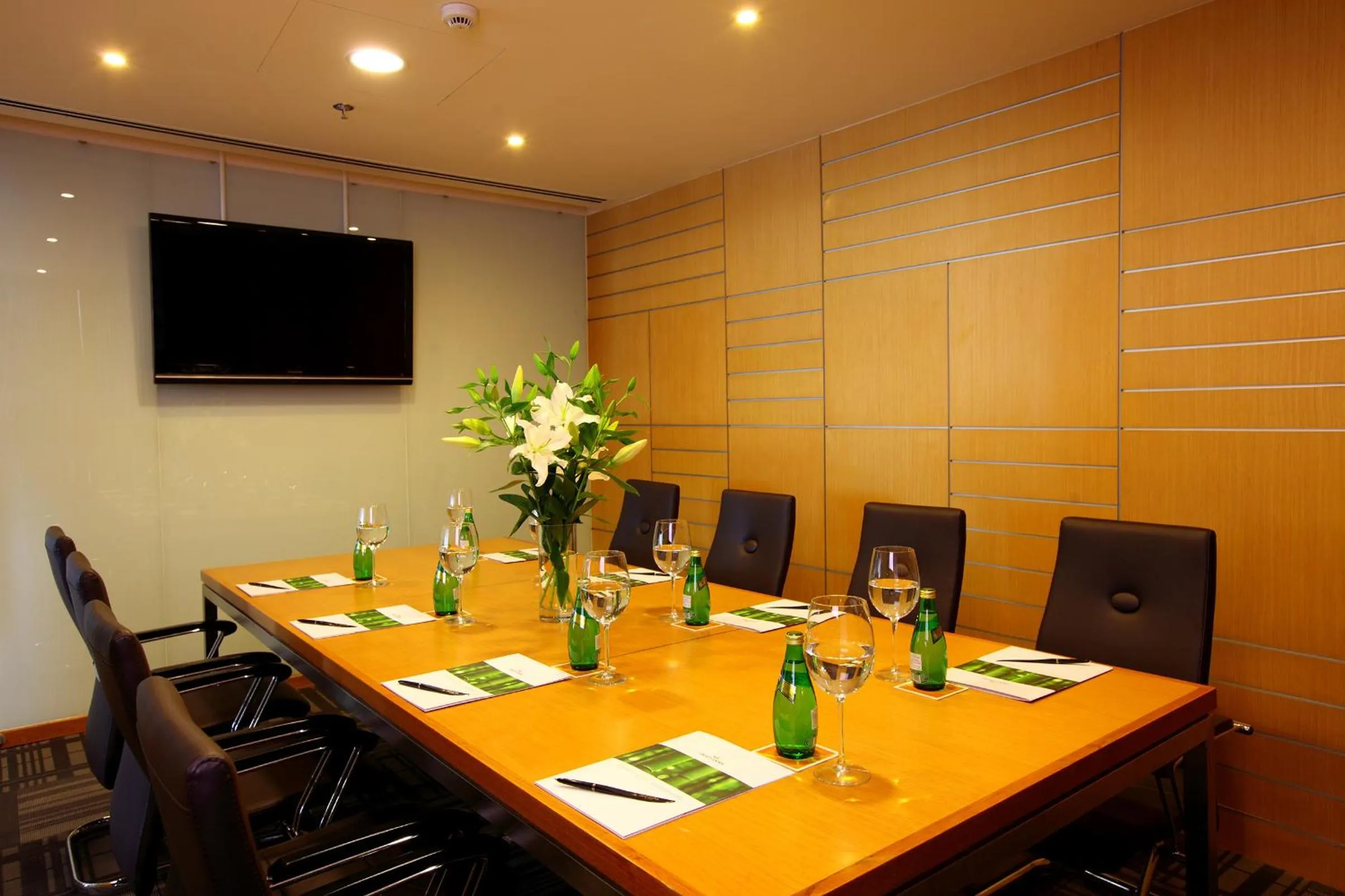 Business facilities in Liberty Central Saigon Centre Hotel