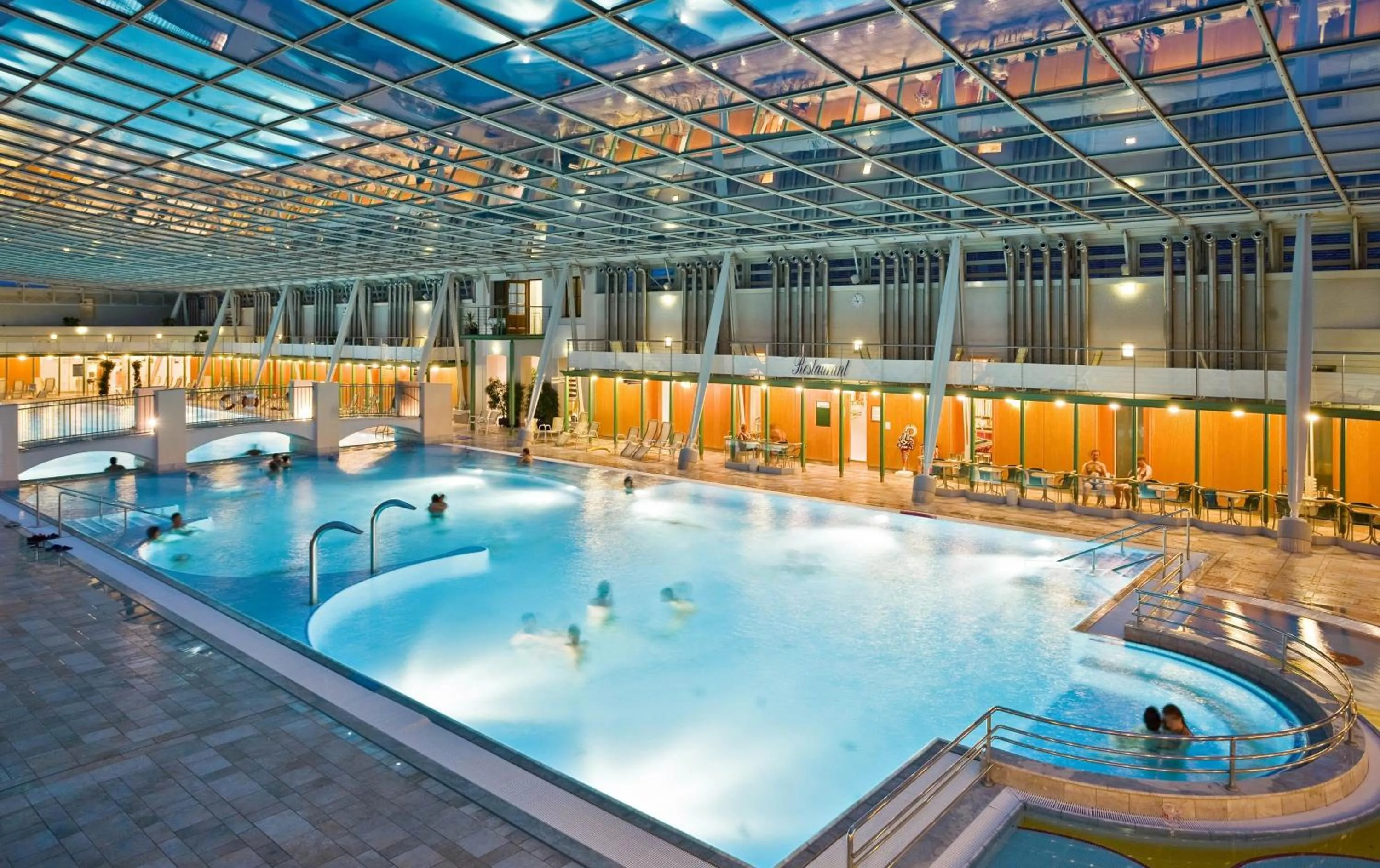 Aqua park in Das Gutenbrunn Thermen & Sporthotel