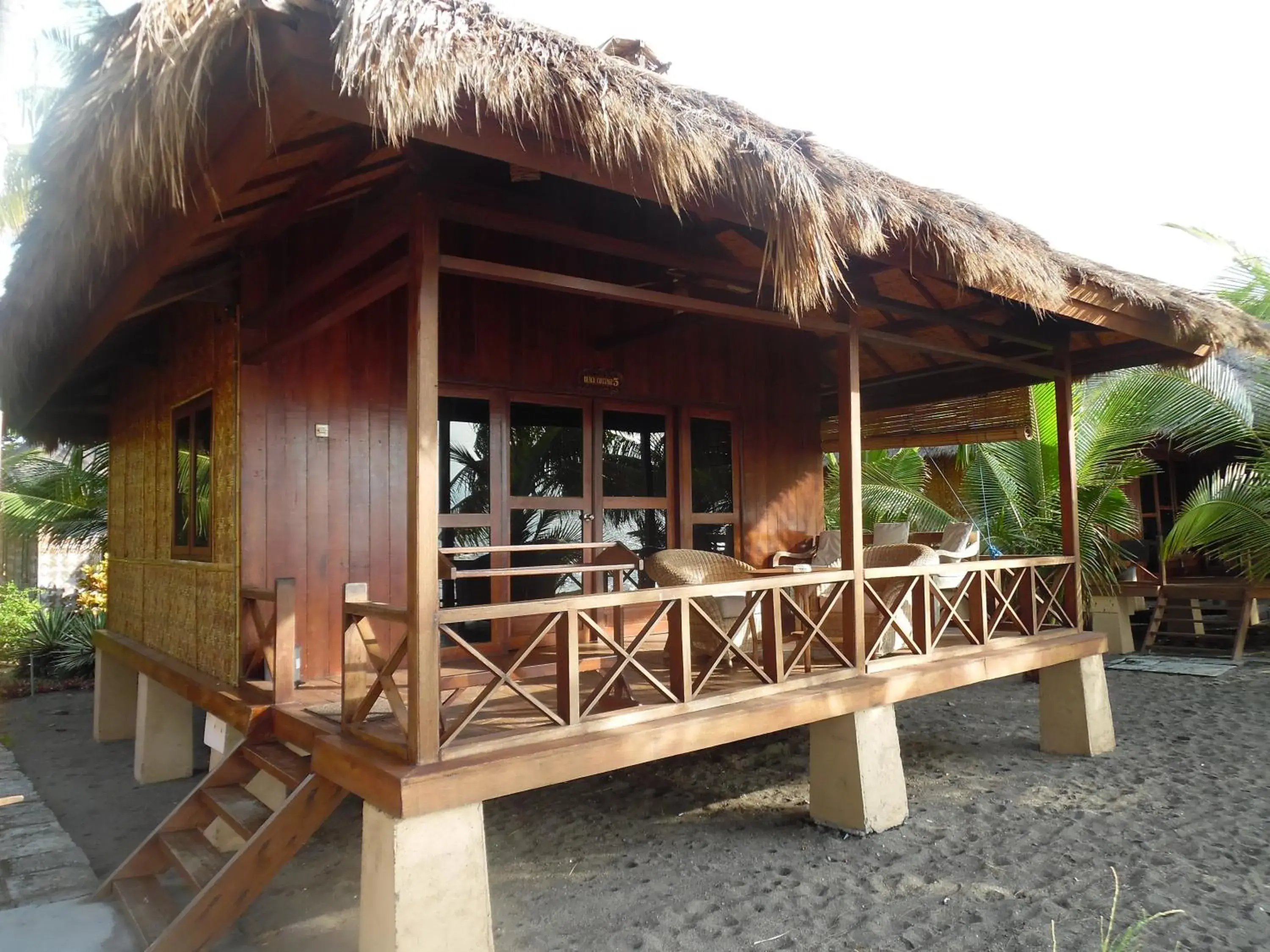 Deluxe Double Room with Side Sea View in Sea World Club Beach Resort & Dive Center Deluxe Double Room with Side Sea View in Sea World Club Beach Resort & Dive Center