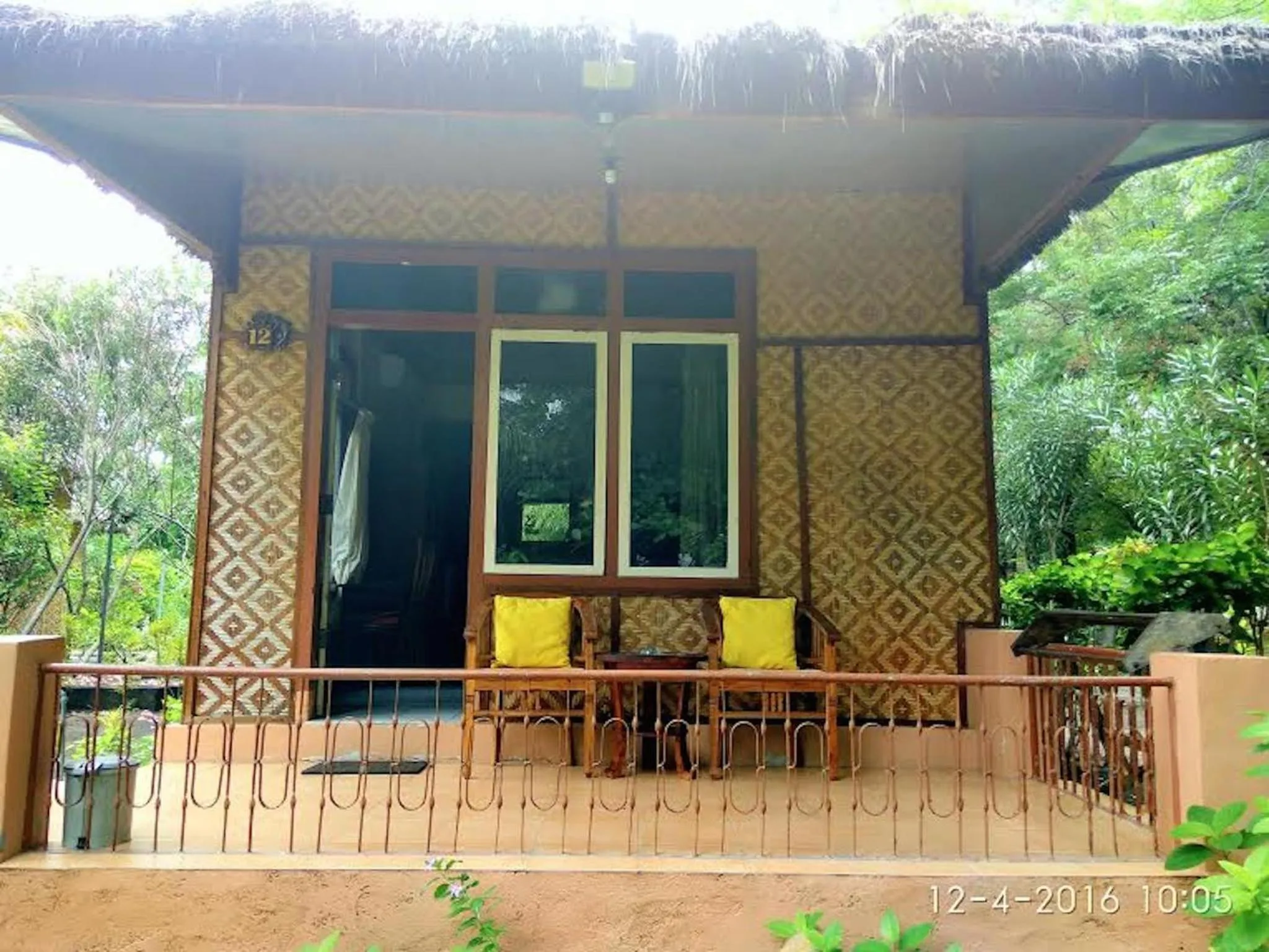 Shower in Sea World Club Beach Resort & Dive Center, RESORT THAT SUPPORTS THE POOR