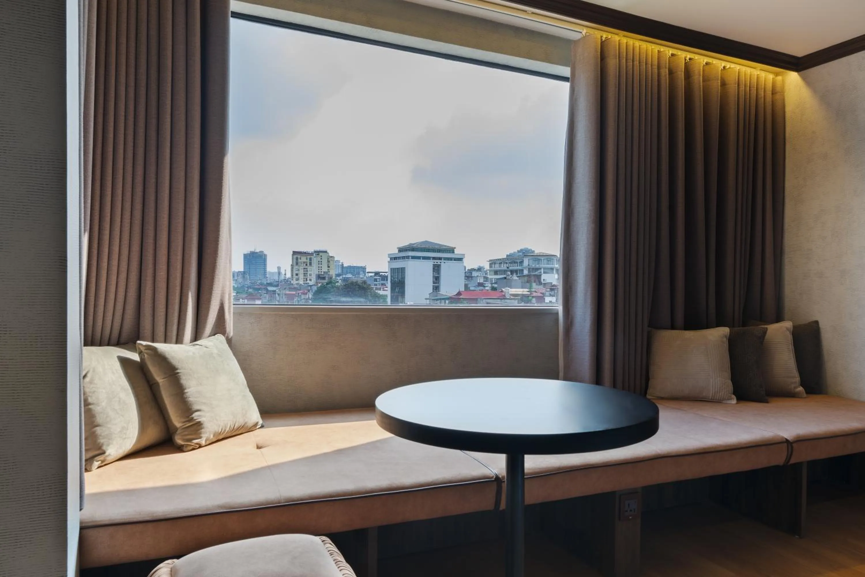 Bed in Hôtel du Parc Hanoï