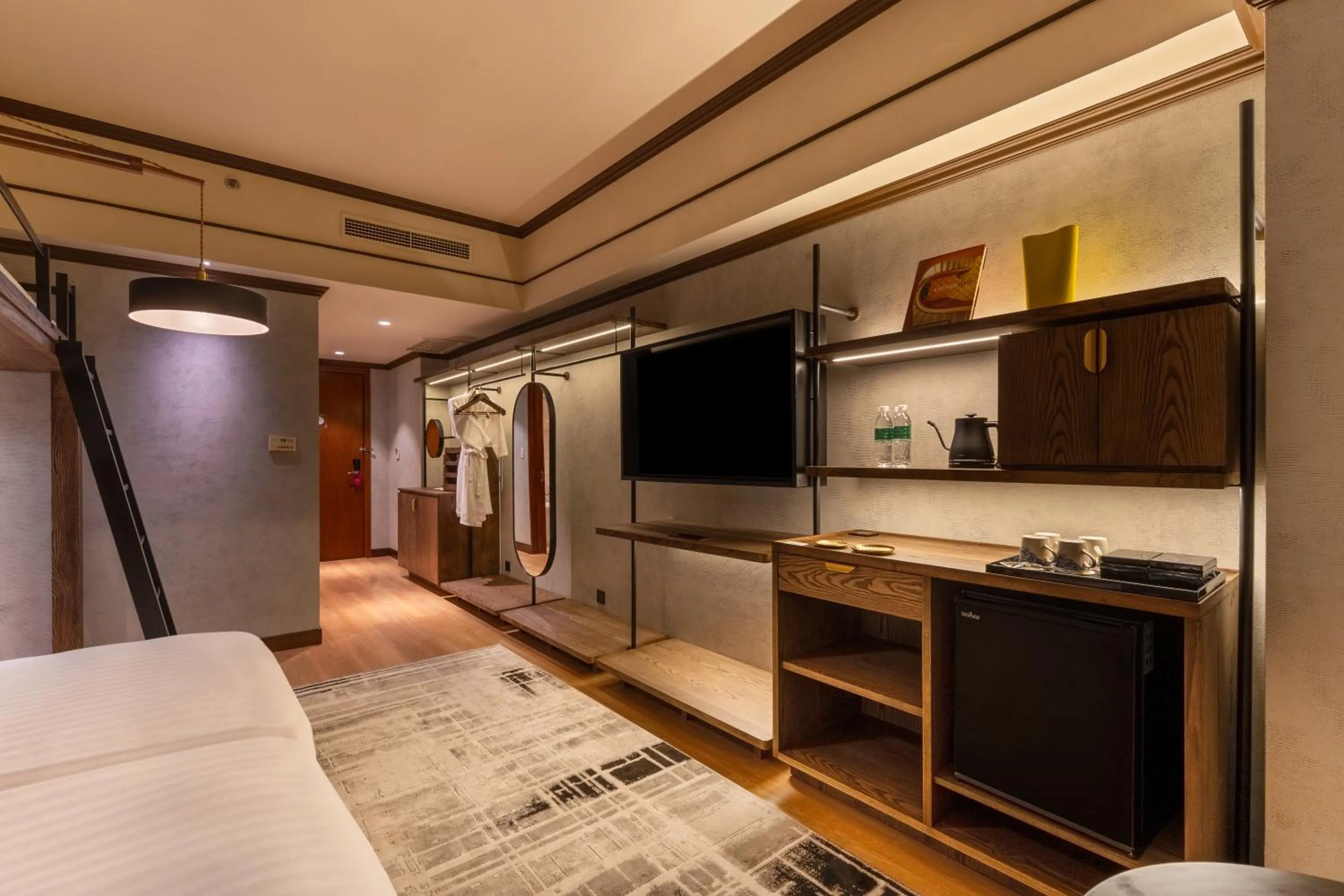 Bed in Hôtel du Parc Hanoï