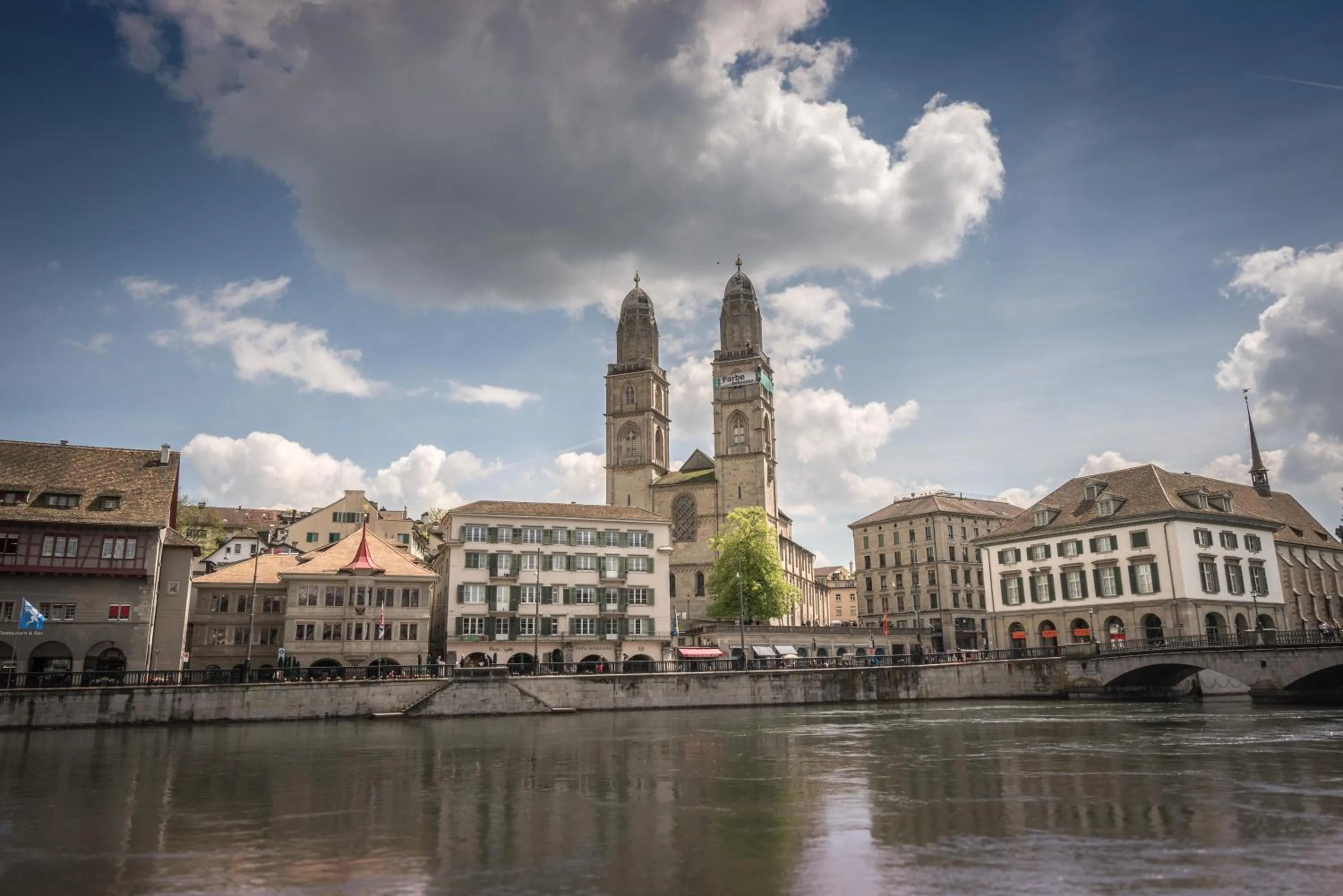 Nearby landmark in Löwenplatz Apartment near Station by Airhome