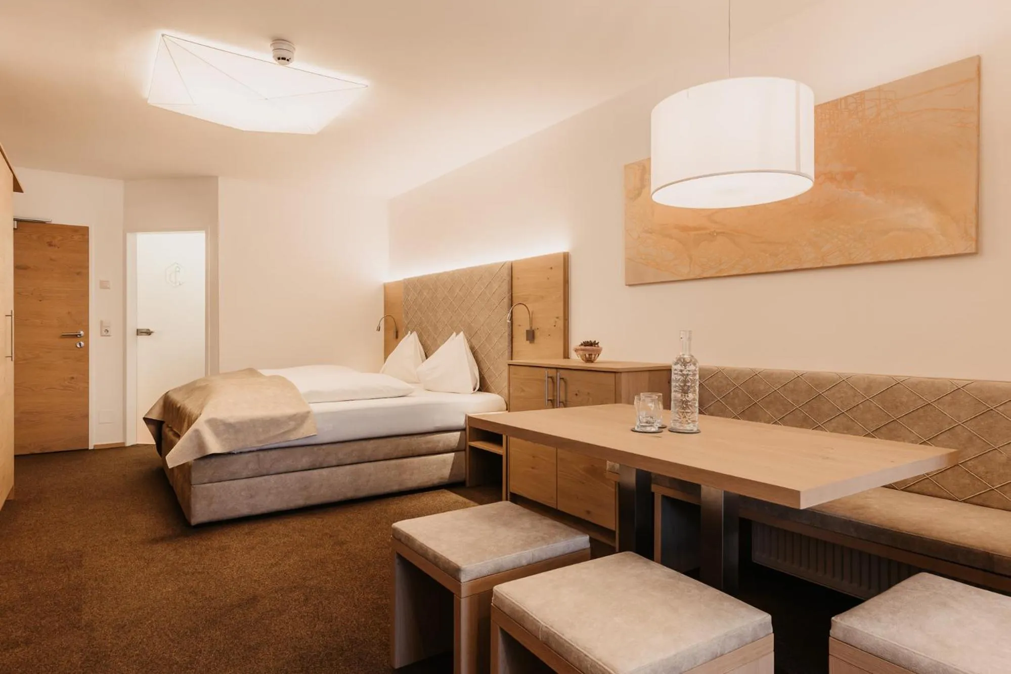 Photo of the whole room, Bed in Alpina Wagrain