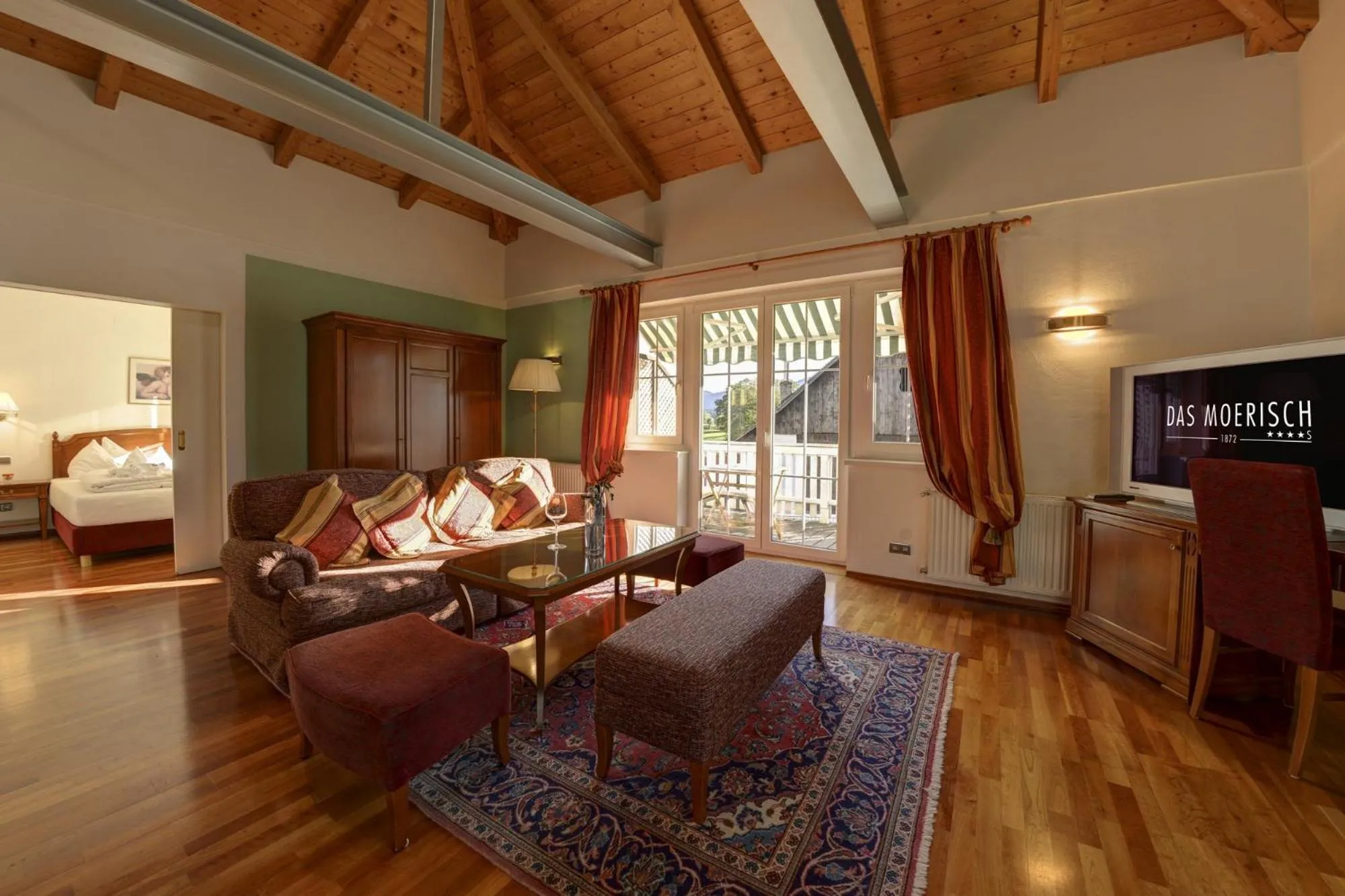 TV and multimedia in Das Moerisch